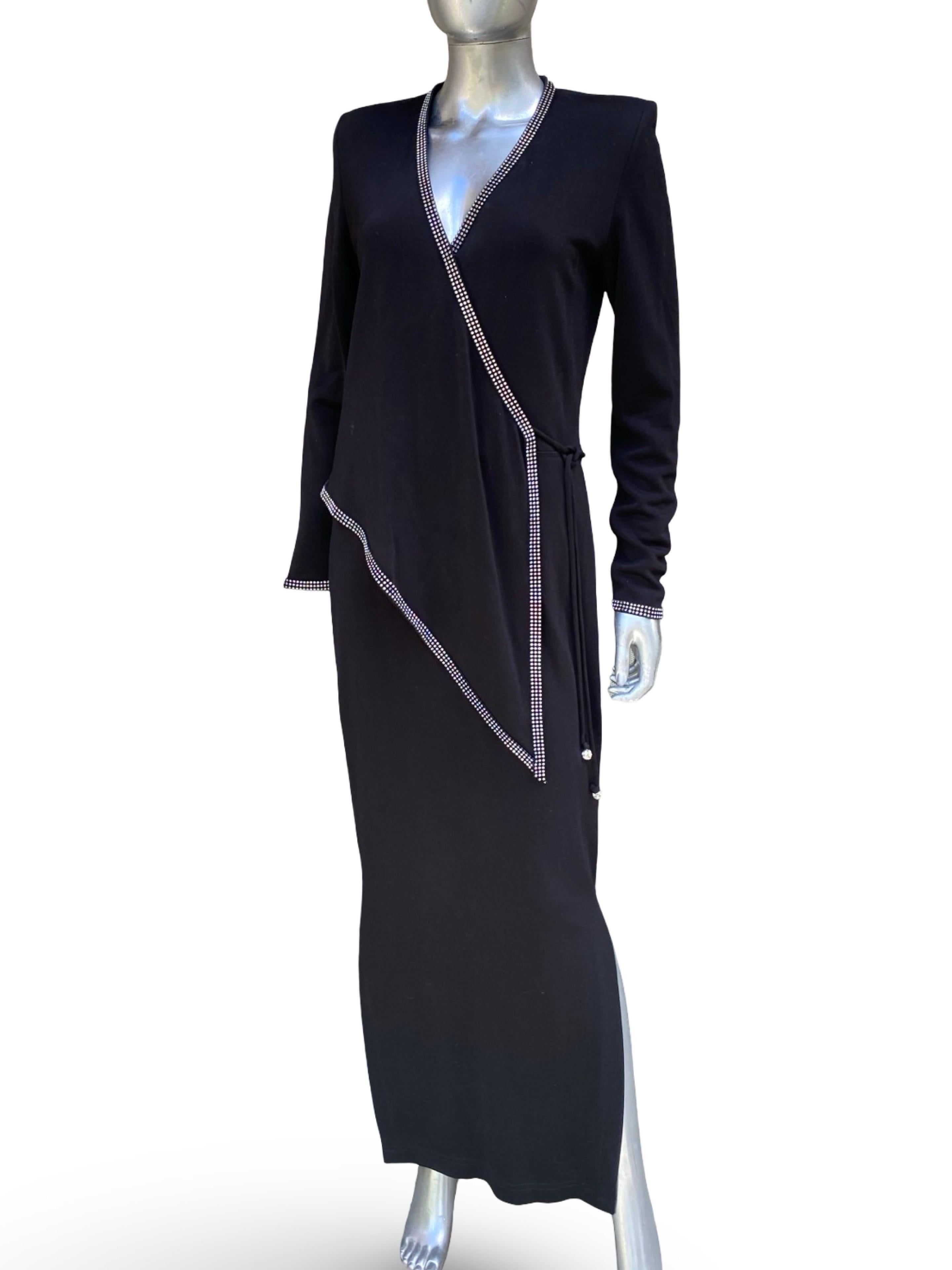 Nicole Bakti Tailored Black Wrap Cocktail  Kleid mit Strassbesatz Größe M im Angebot 9