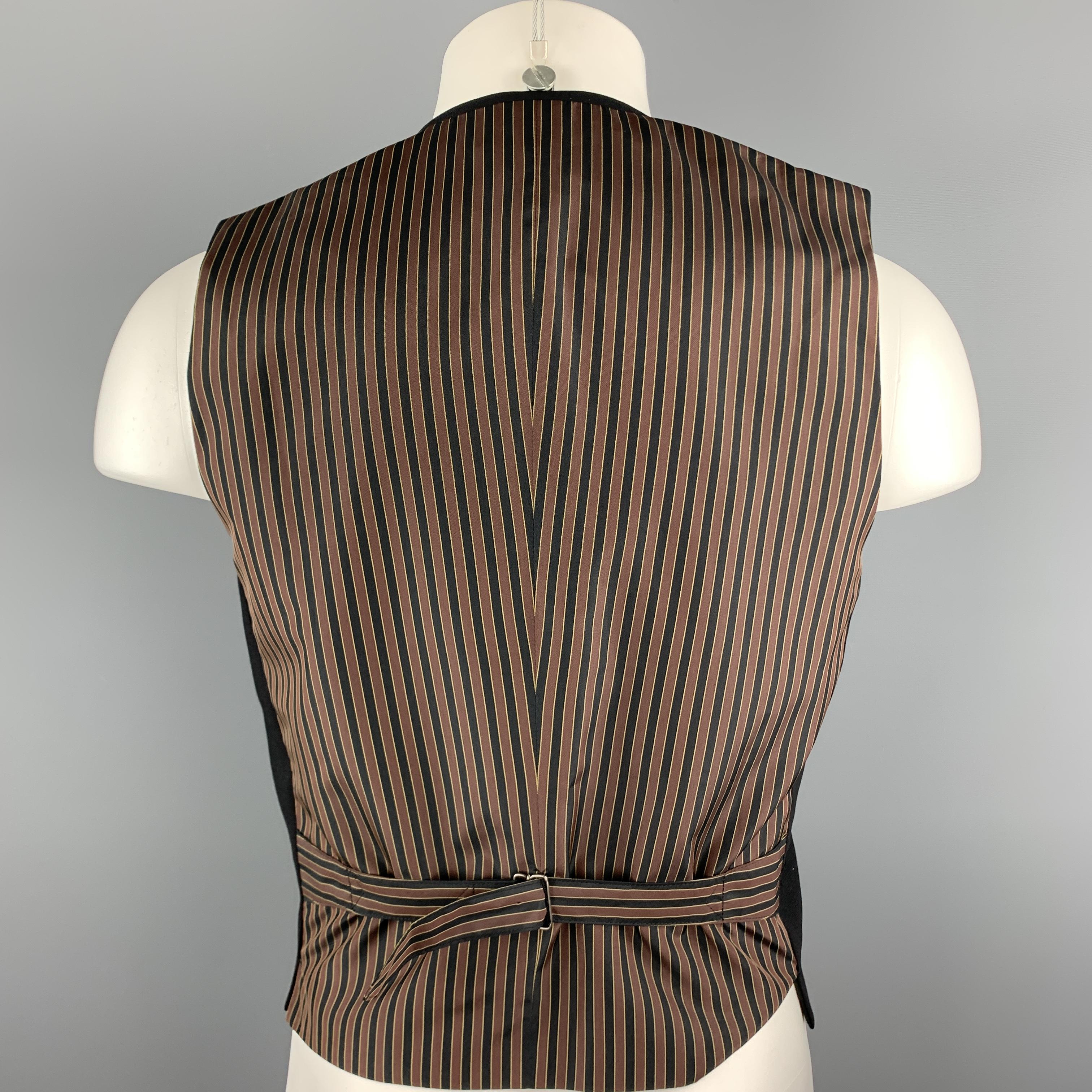 NICOLE CLUB FOR MEN Size M Black Crepe Buttoned Vest In Good Condition In San Francisco, CA