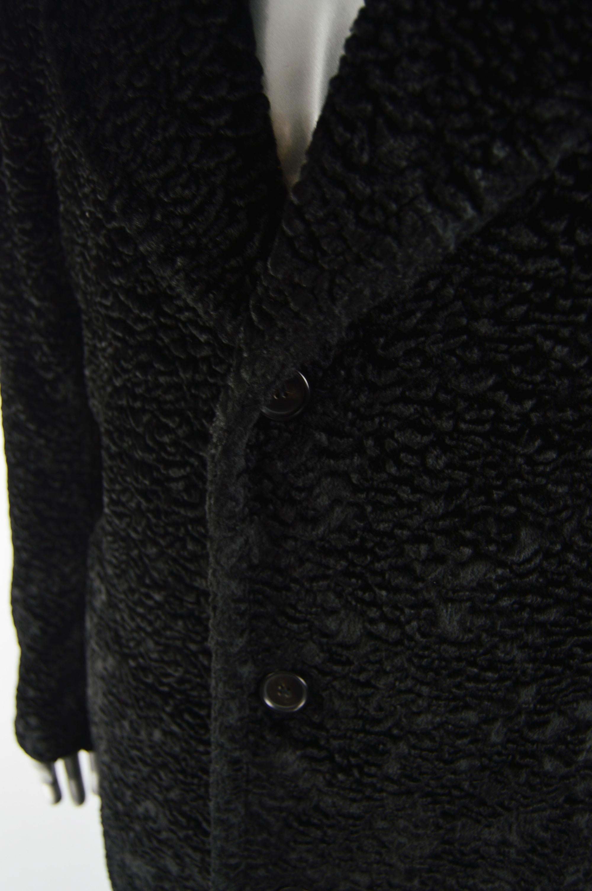 Nicole Farhi Men's Vintage Black Faux Fur Coat In Excellent Condition For Sale In Doncaster, South Yorkshire