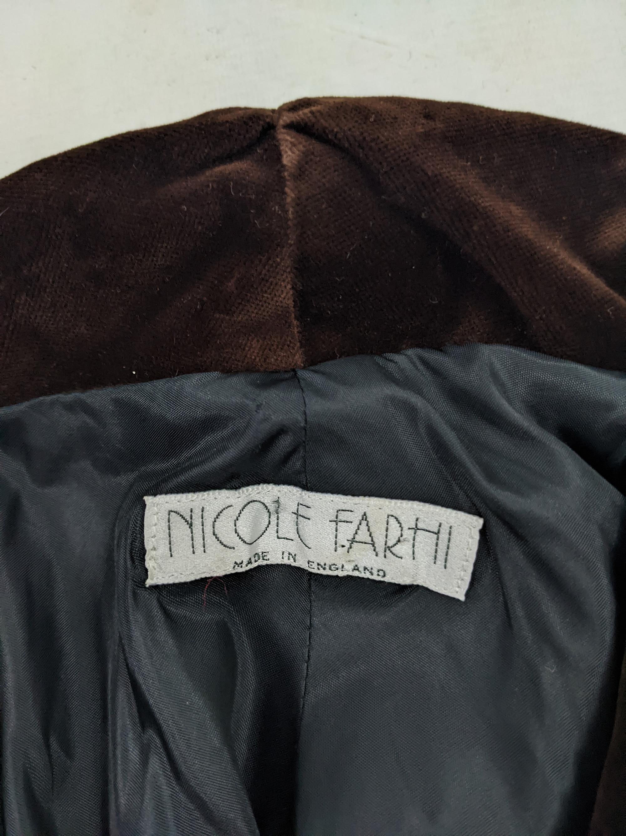 Nicole Farhi Vintage-Abendjacke aus braunem Samt mit Cape, 1980er Jahre im Angebot 3