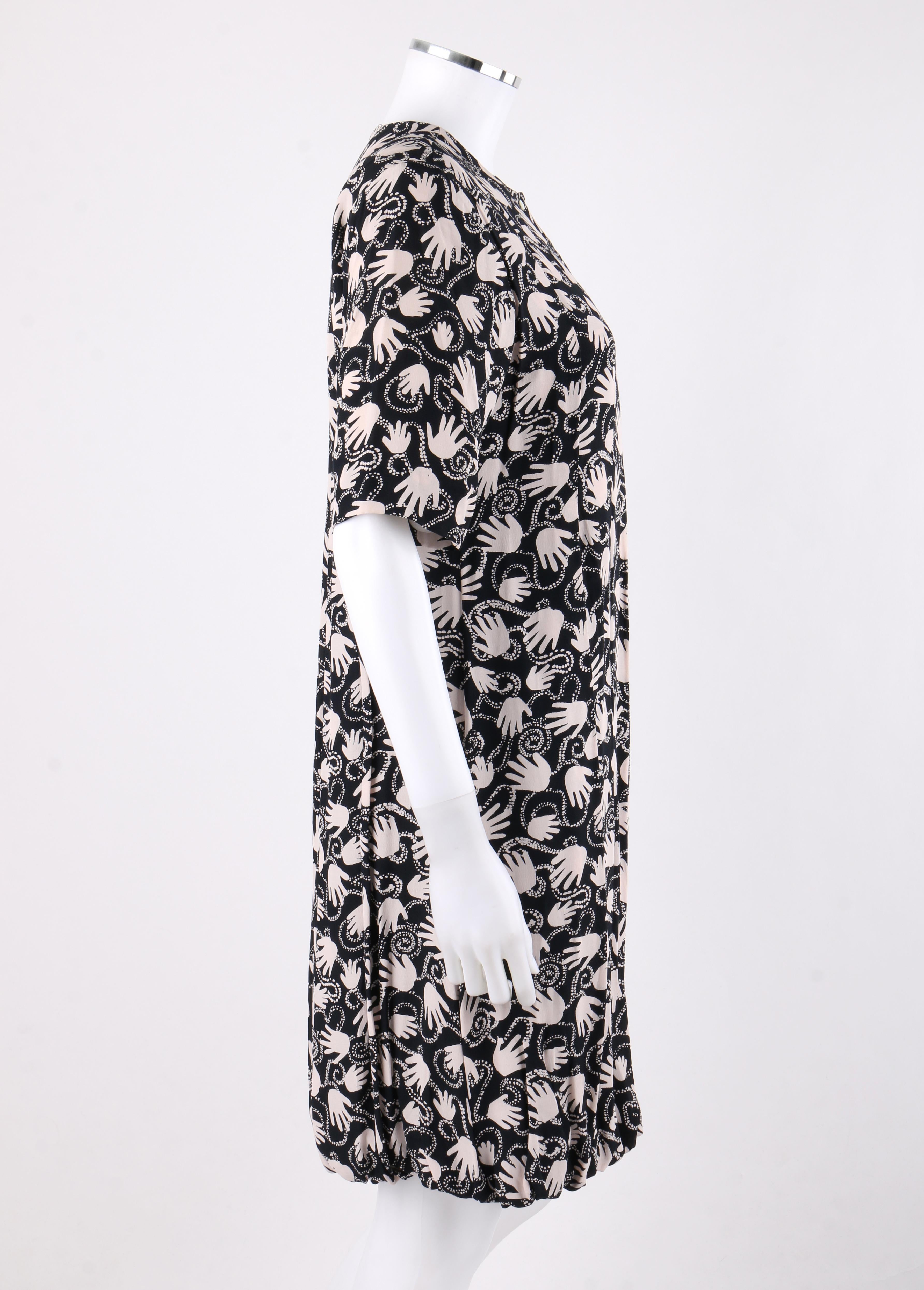 NICOLE MILLER Robe boutonnée imprimée à la main noire et blanche en édition limitée, vers années 1980 Bon état - En vente à Thiensville, WI