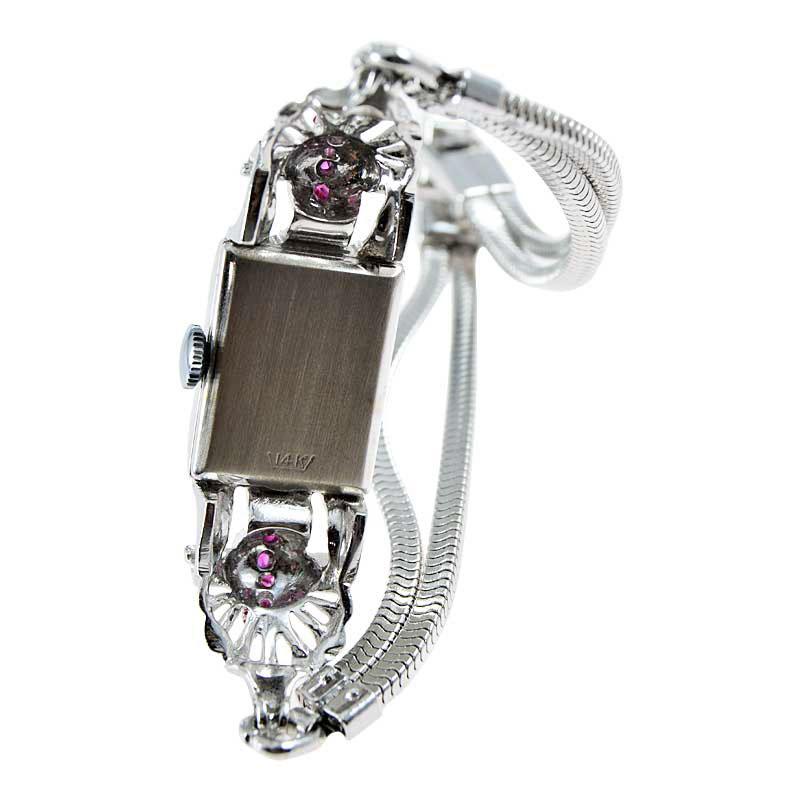 Nicolet Solid White Gold Art Deco Ladies Watch with Period Bracelet, circa 1940s For Sale 5