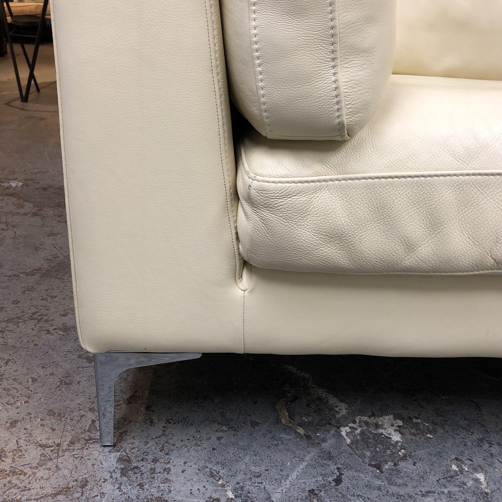 Nicoletti Leather 2-Piece Sectional, Design Within Reach In Good Condition For Sale In San Francisco, CA