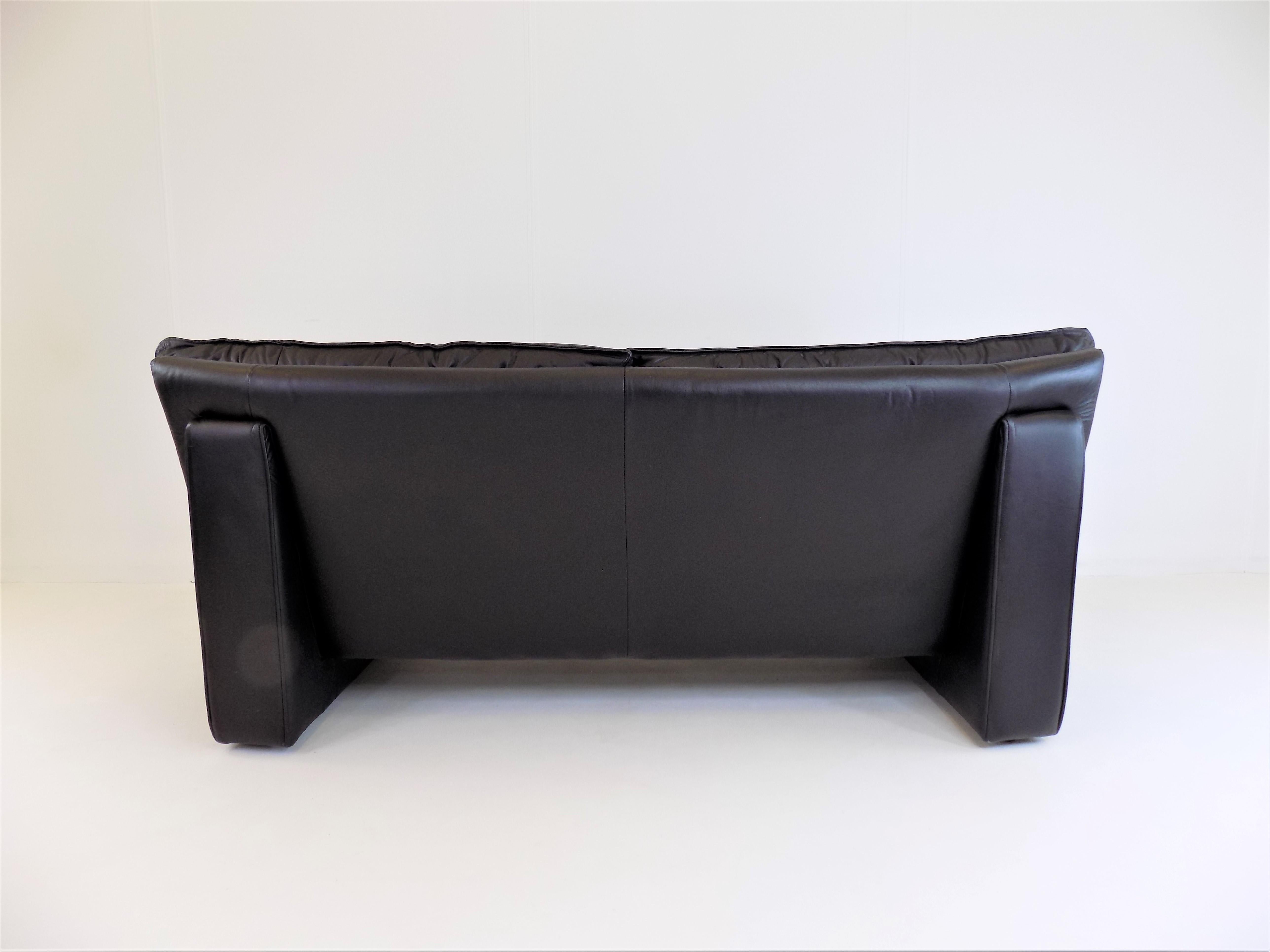 nicoletti salotti sofa