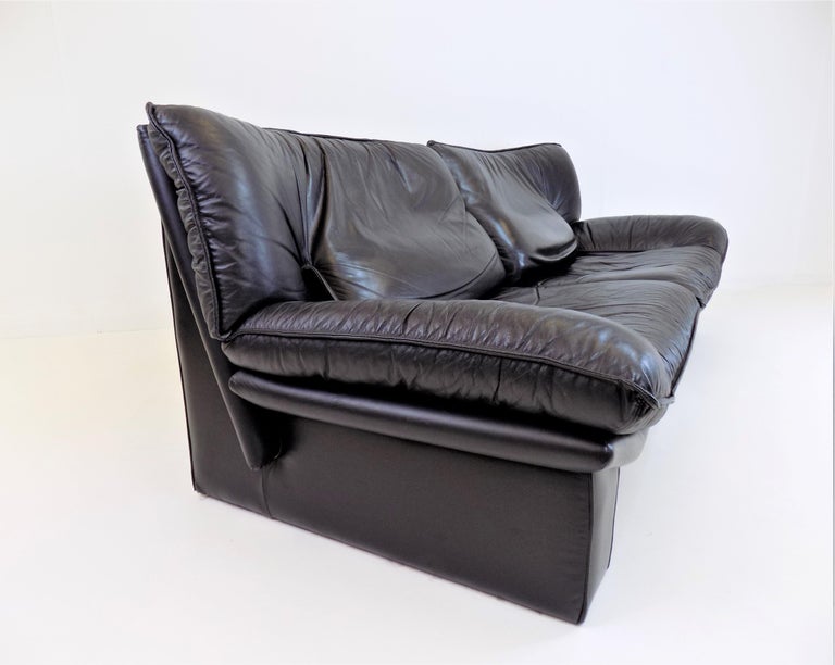 Nicoletti Salotti Ambassador leather 3 seater sofa at 1stDibs