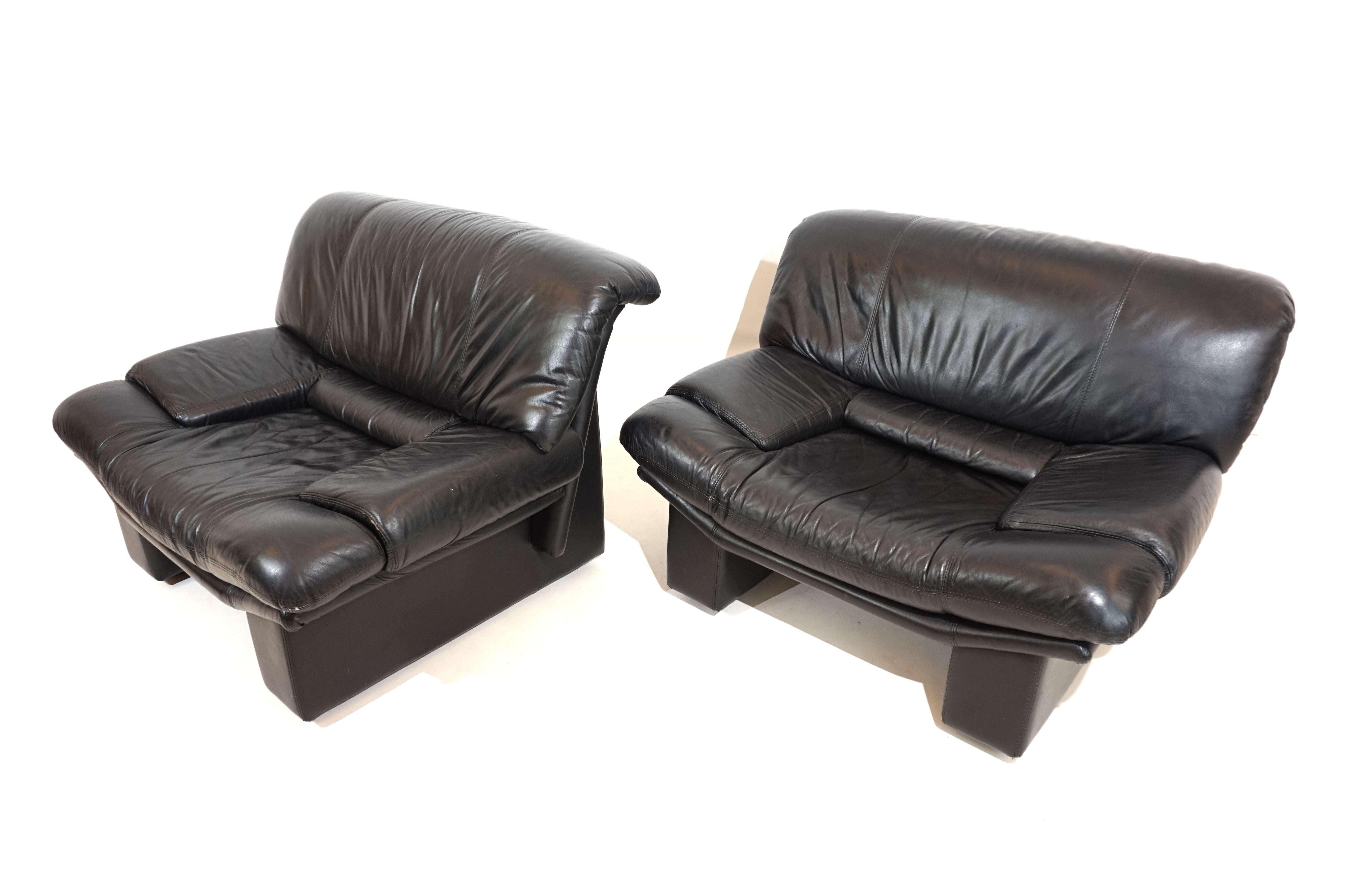 Nicoletti Salotti Ambassador leather armchair set of 2 for Avanti For Sale 3