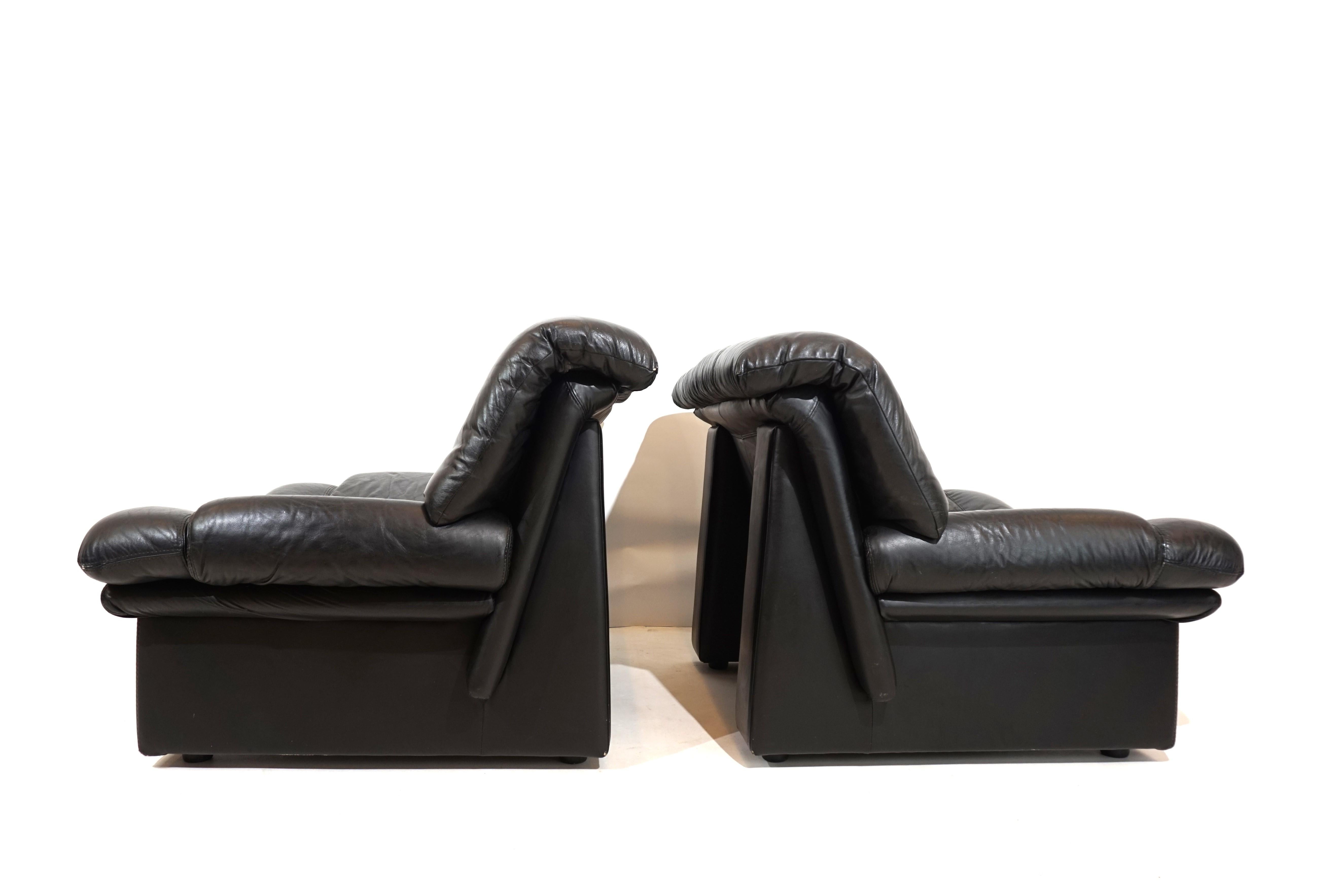 Nicoletti Salotti Ambassador leather armchair set of 2 for Avanti For Sale 4