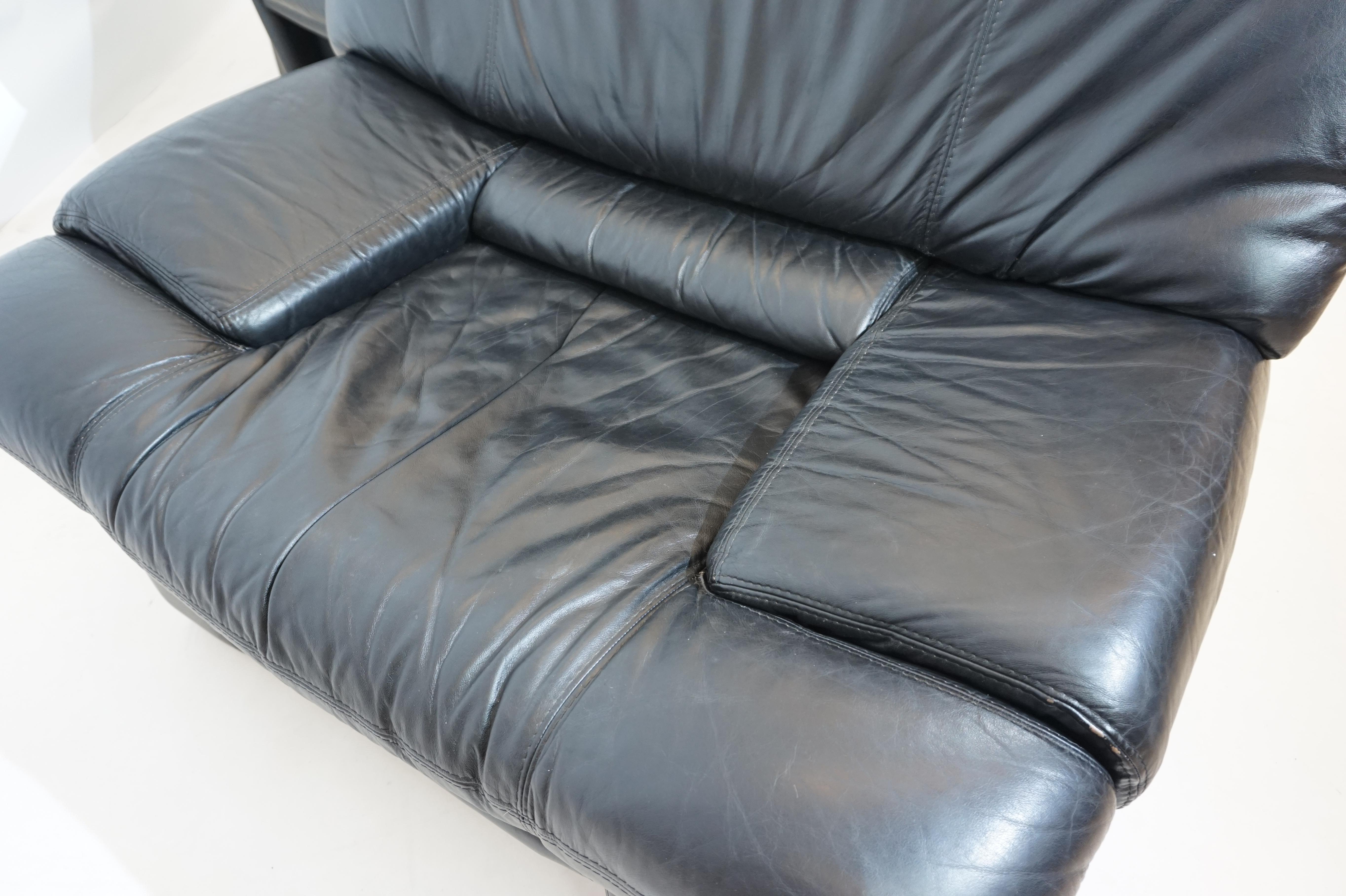 Nicoletti Salotti Ambassador leather armchair set of 2 for Avanti For Sale 10