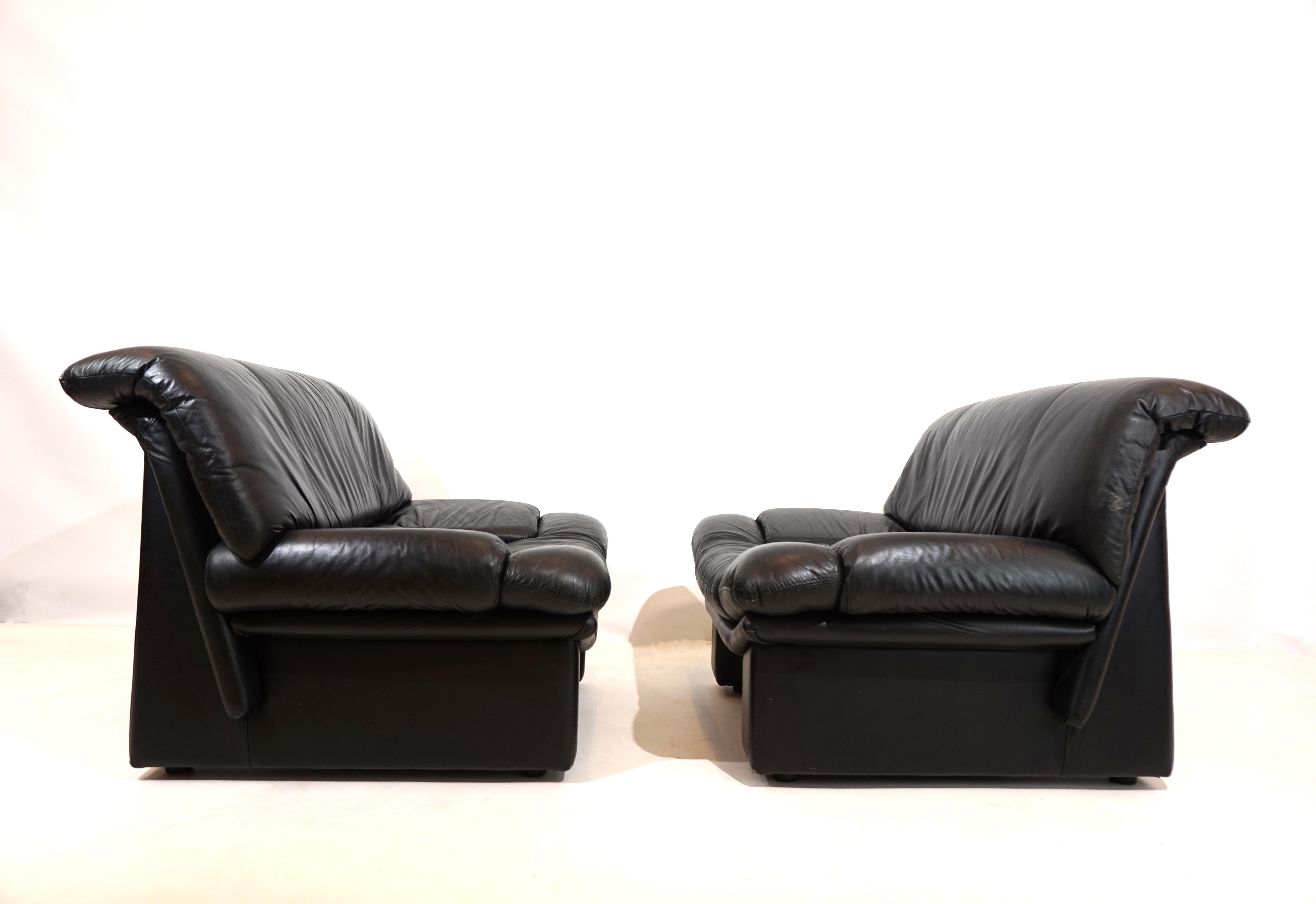 Leather Nicoletti Salotti Ambassador leather armchair set of 2 for Avanti For Sale