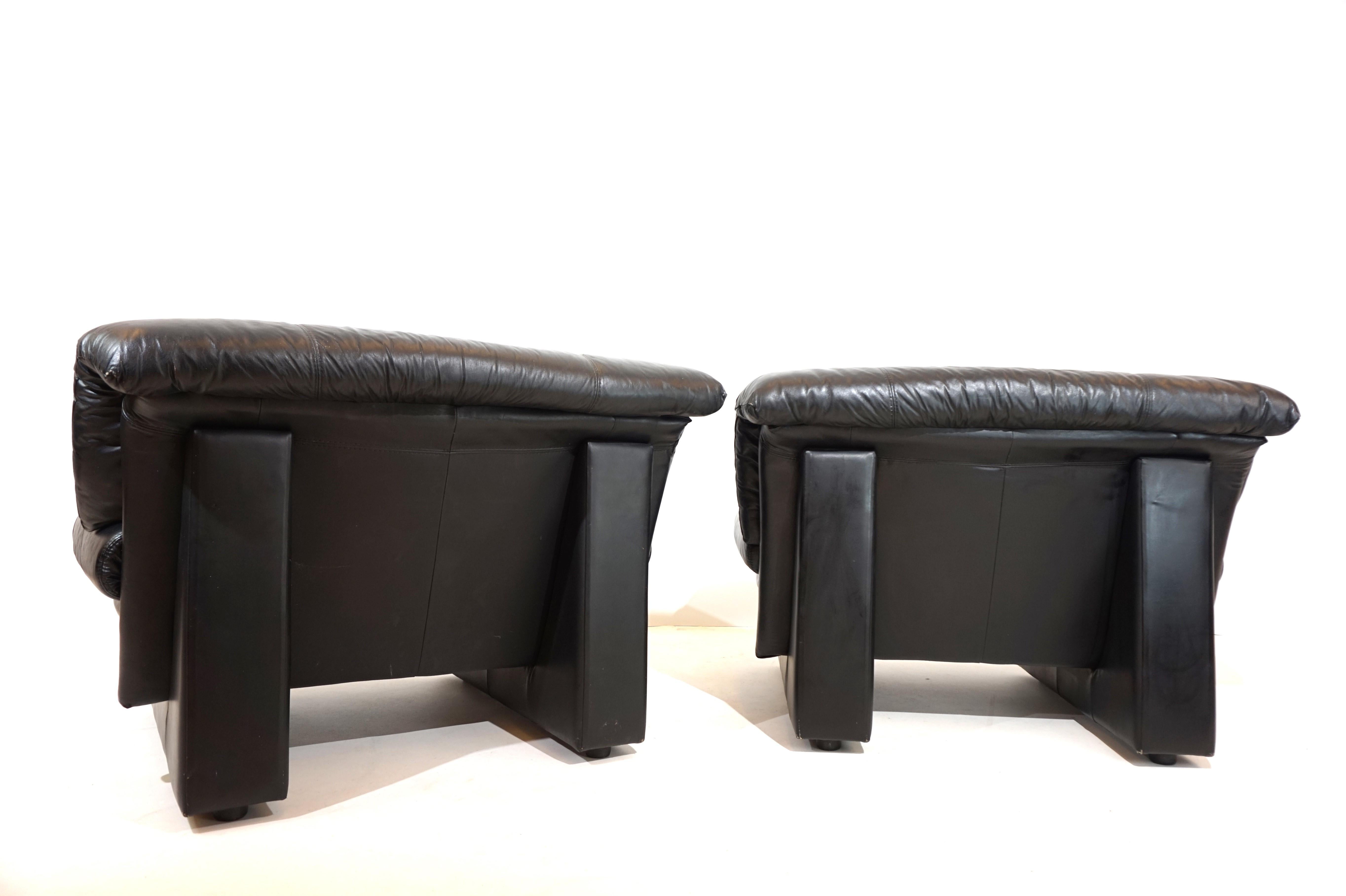 Nicoletti Salotti Ambassador leather armchair set of 2 for Avanti For Sale 2