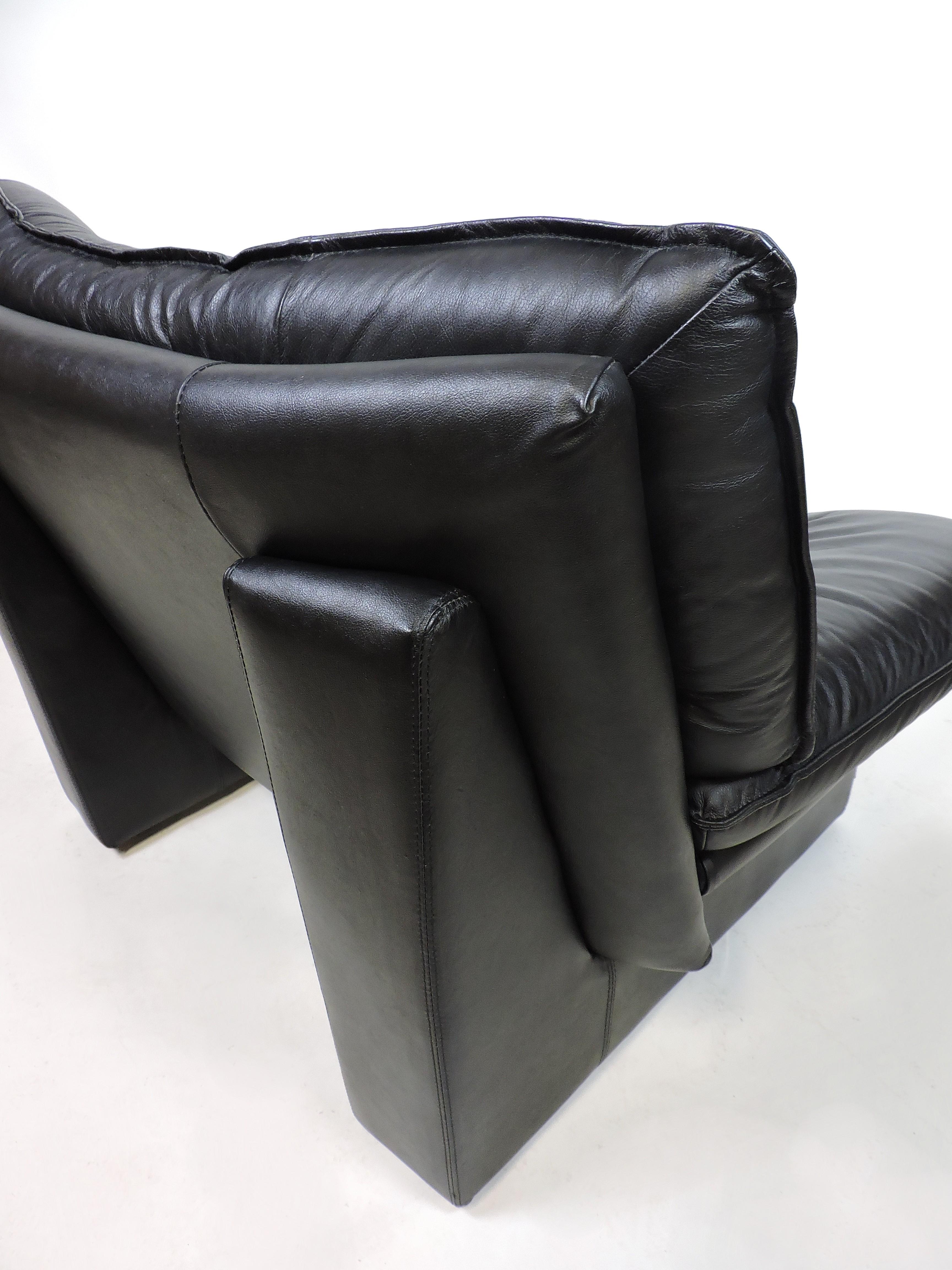 Nicoletti Salotti Italian Post Modern Black Leather Lounge Chair 2