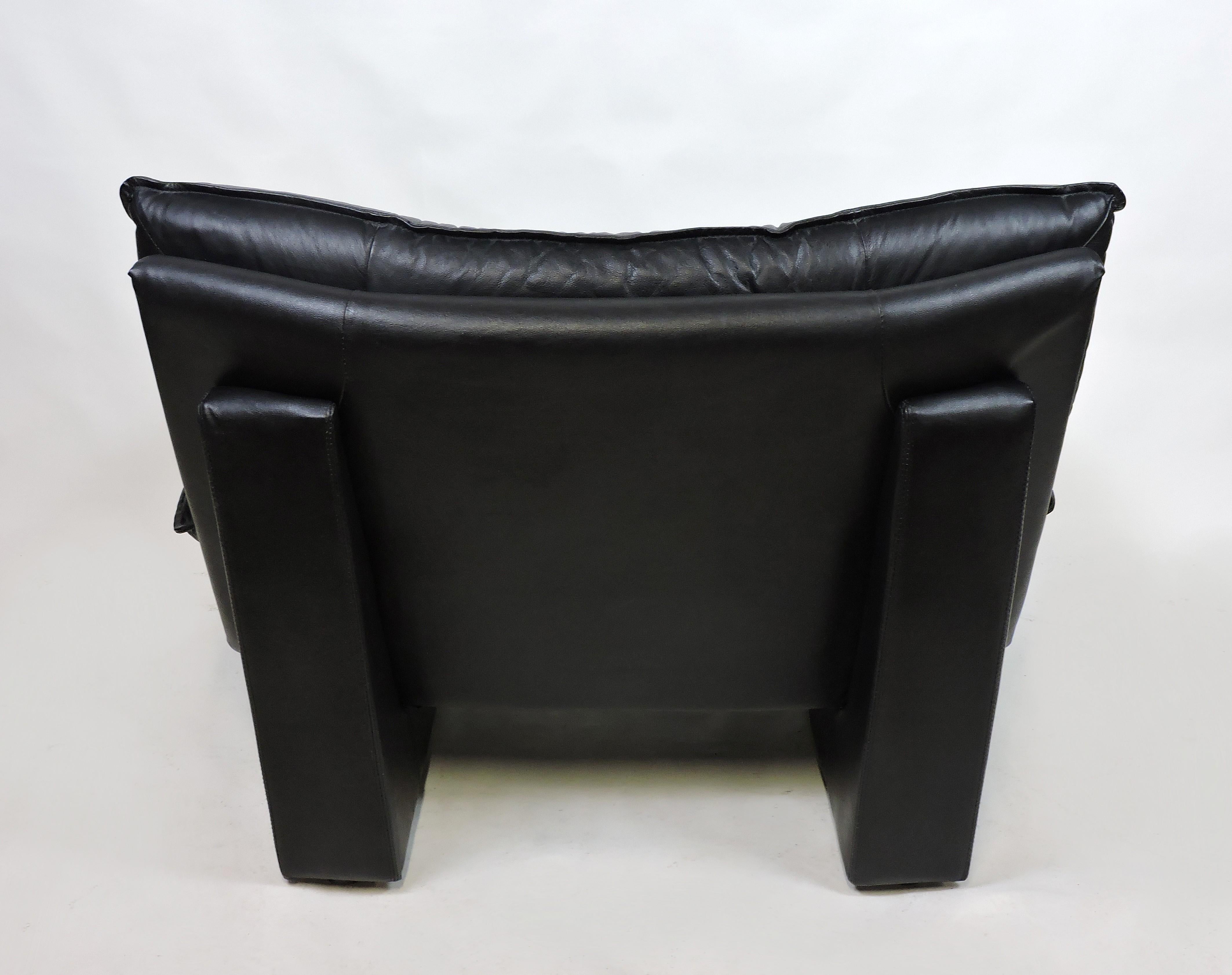 Post-Modern Nicoletti Salotti Italian Post Modern Black Leather Lounge Chair