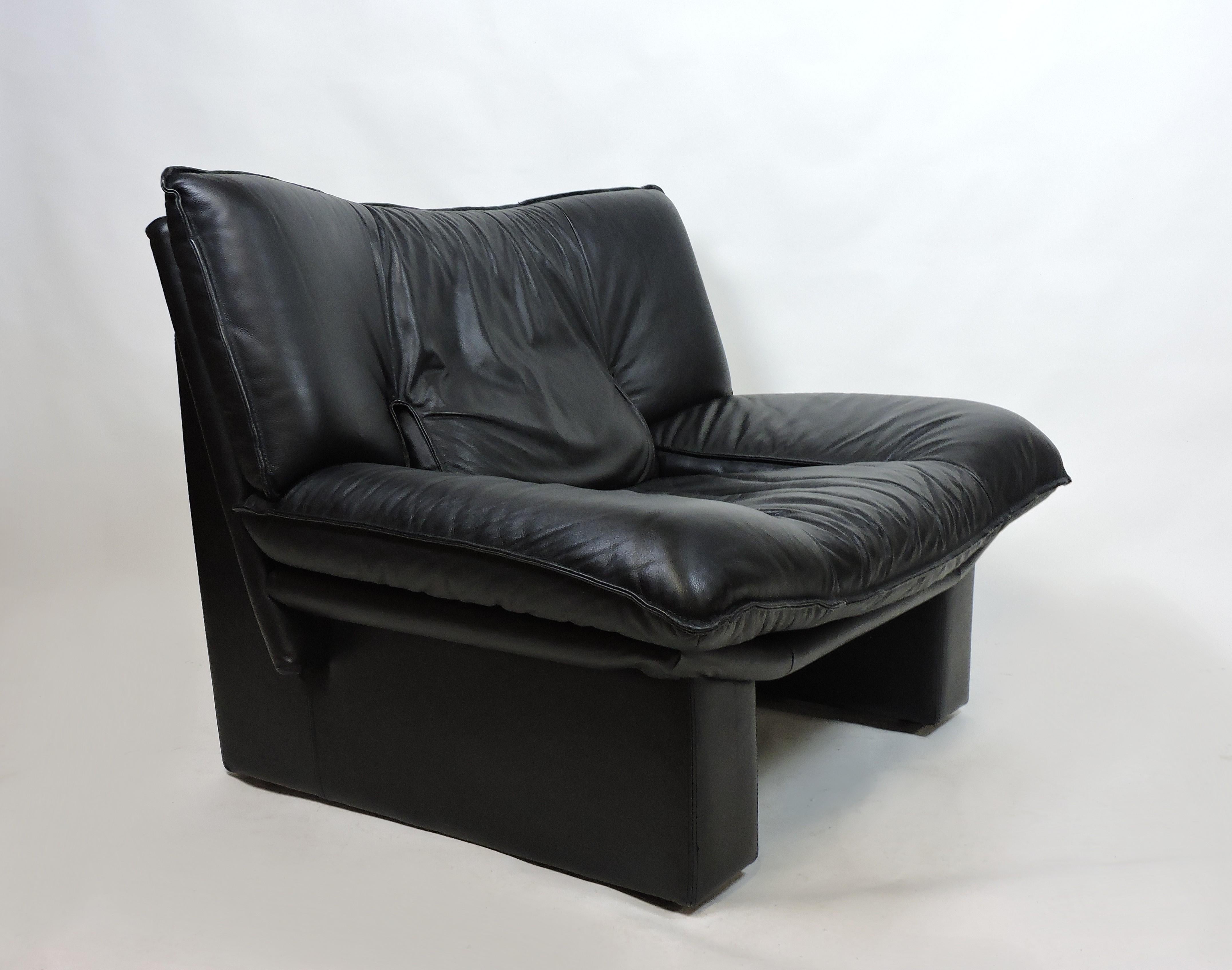 Nicoletti Salotti Italian Post Modern Black Leather Lounge Chair 1