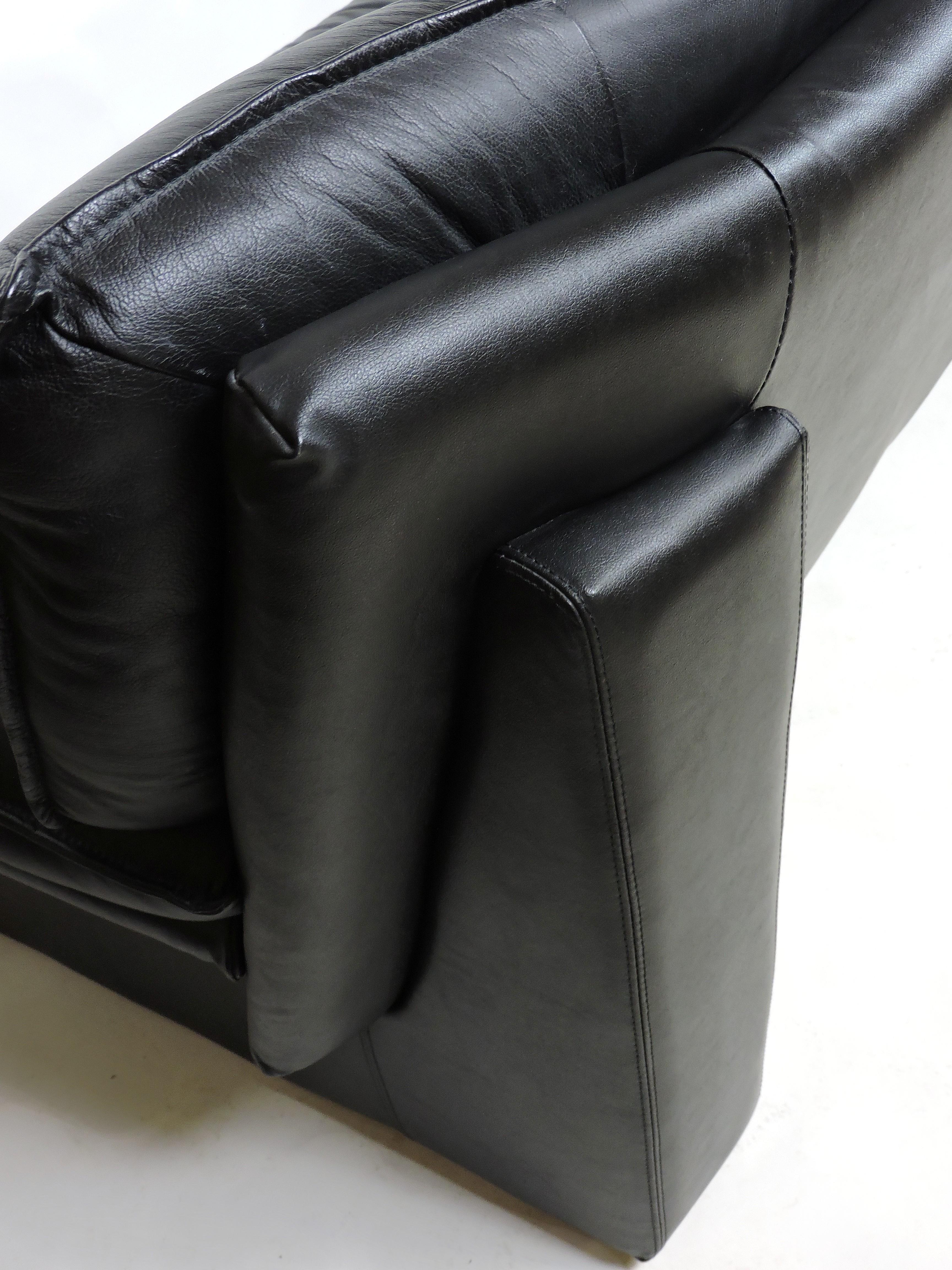 Nicoletti Salotti Italian Post Modern Black Leather Sofa 3