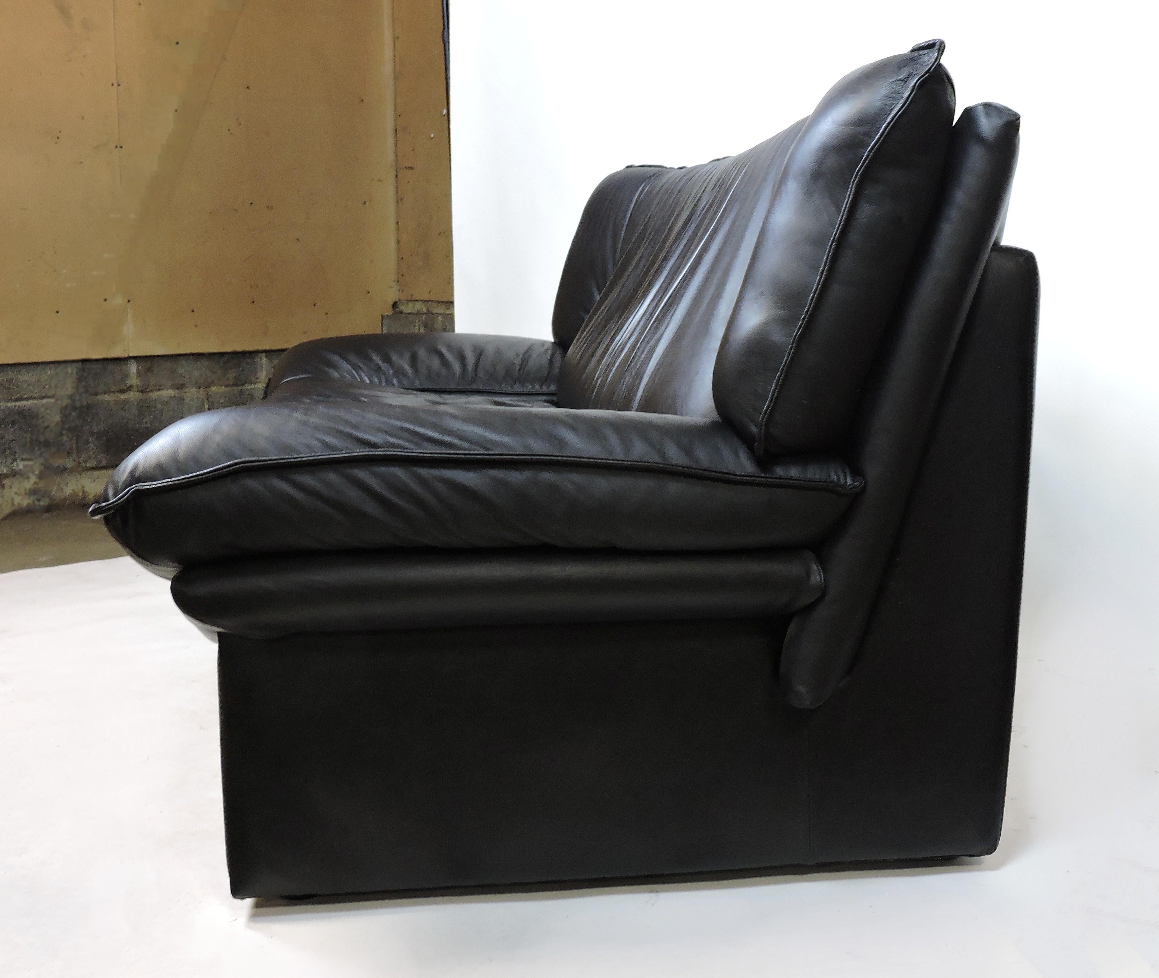 Post-Modern Nicoletti Salotti Italian Post Modern Black Leather Sofa