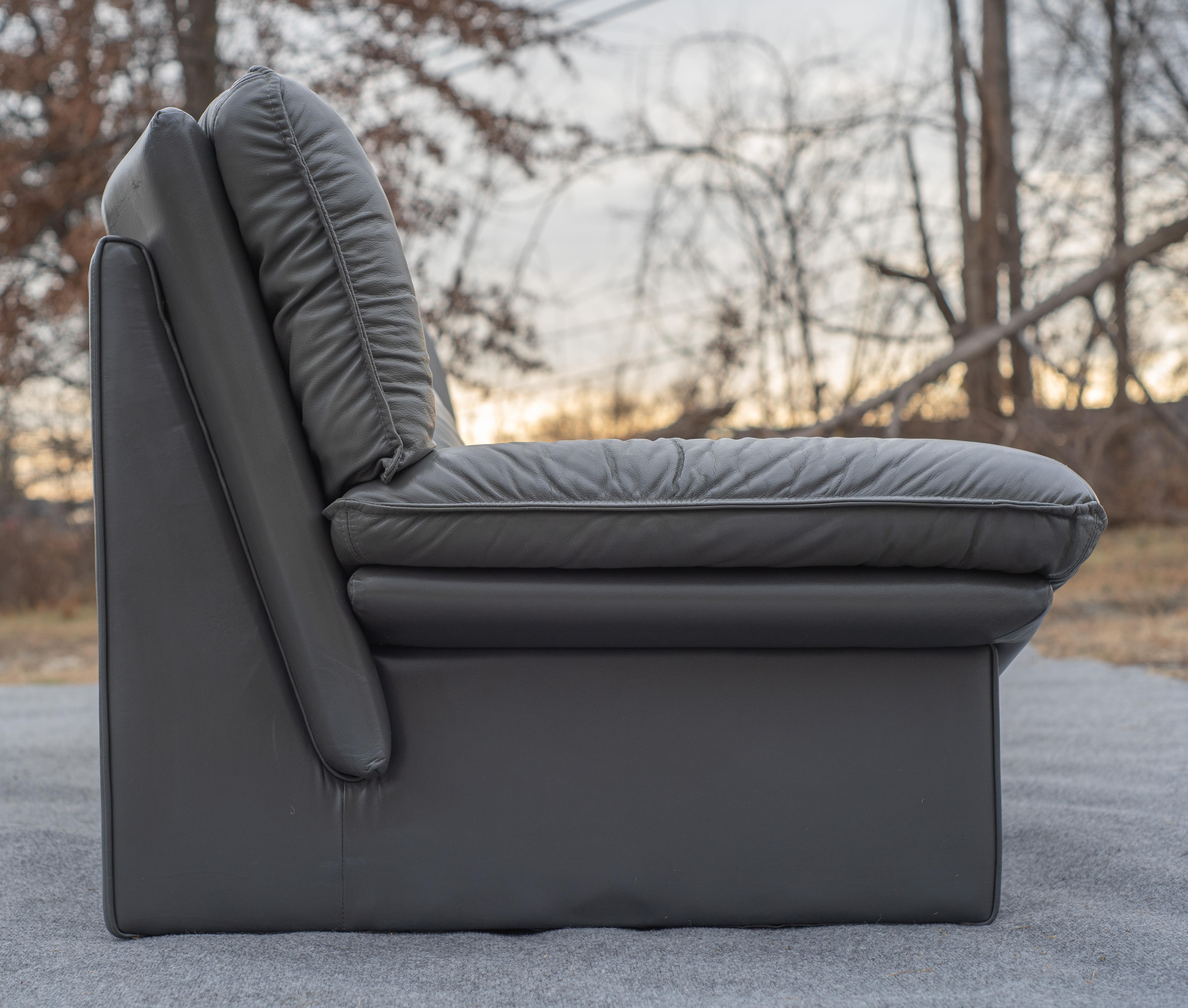 Nicoletti Salotti Italian Slate Leather Large Post Modern Three-Seater Sofa 2