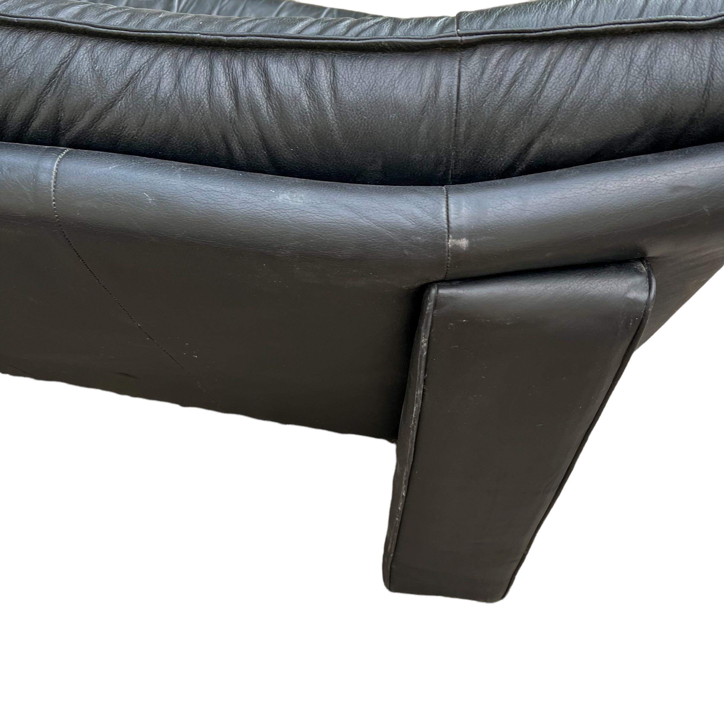 Nicoletti Salotti Postmodern Italian Black Leather Sofa 5