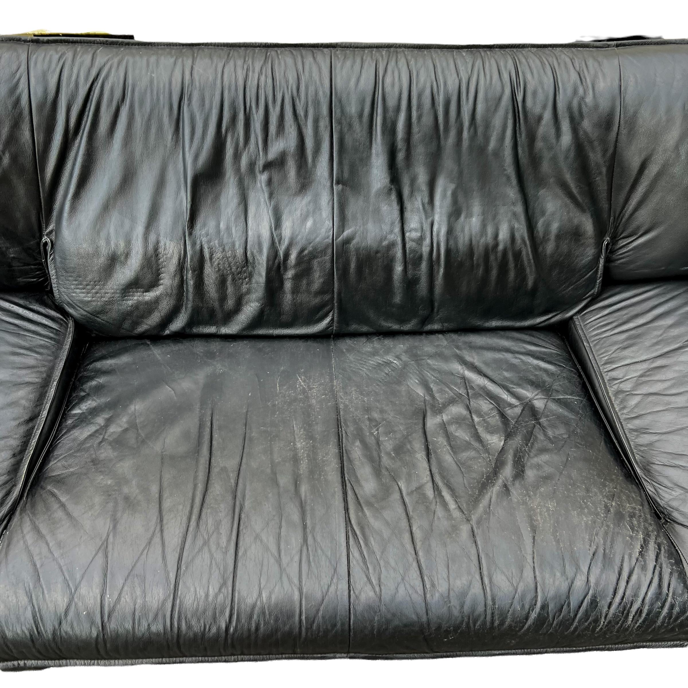 Nicoletti Salotti Postmodern Italian Black Leather Sofa 1