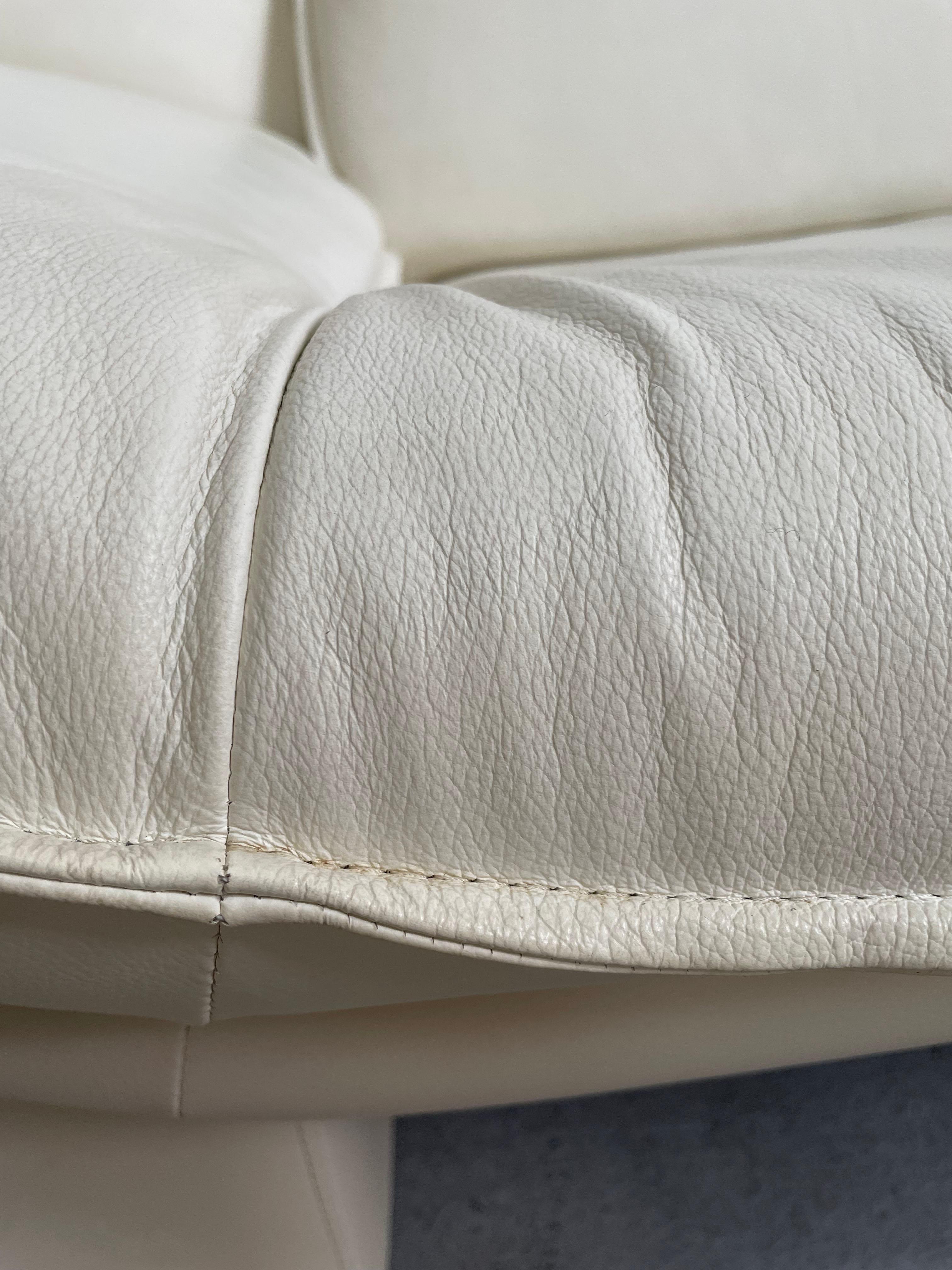 Nicoletti Salotti Postmodern Italian Ivory White Leather or Leatherette Sofa 2