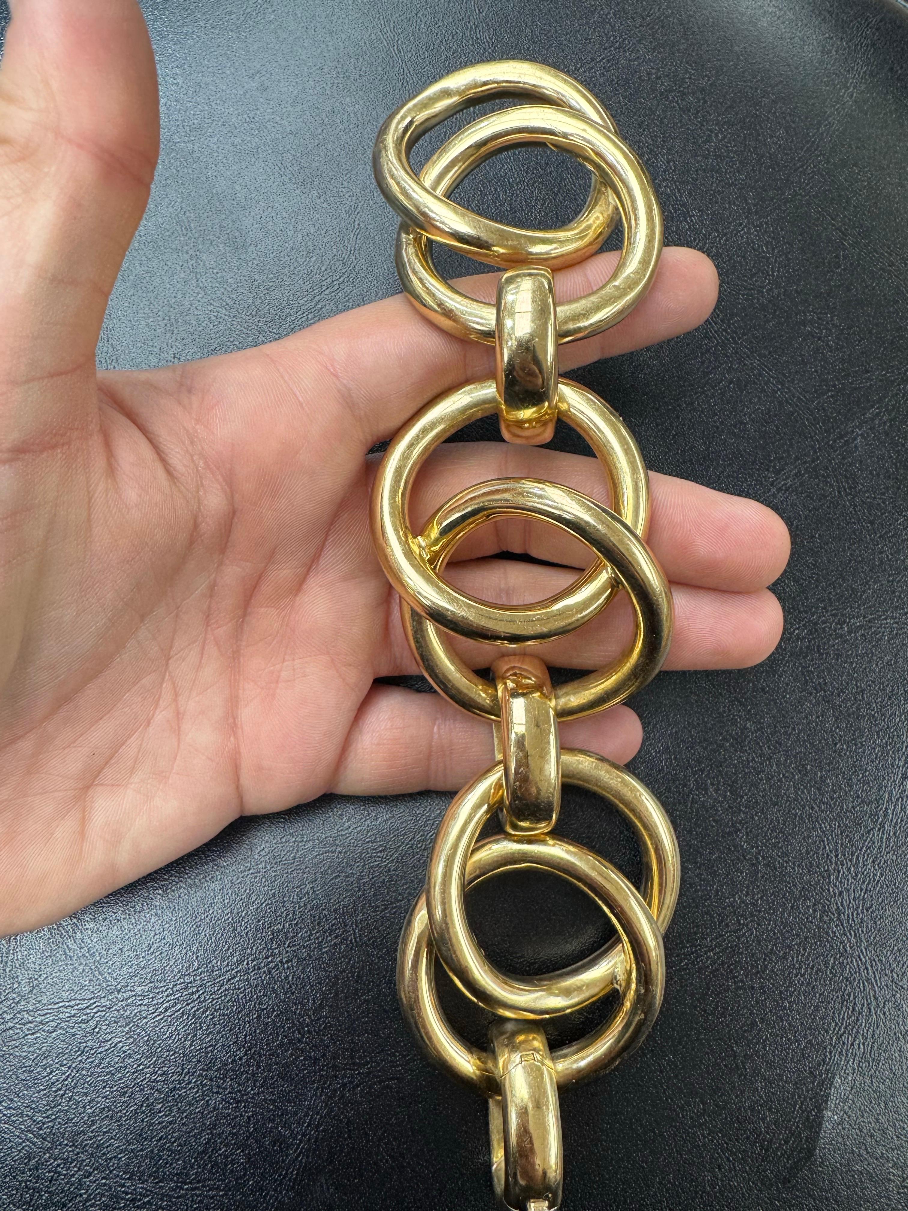 Nicolis Cola, grand bracelet à maillons ronds imbriqués en or jaune 18 carats 126,7 grammes en vente 7
