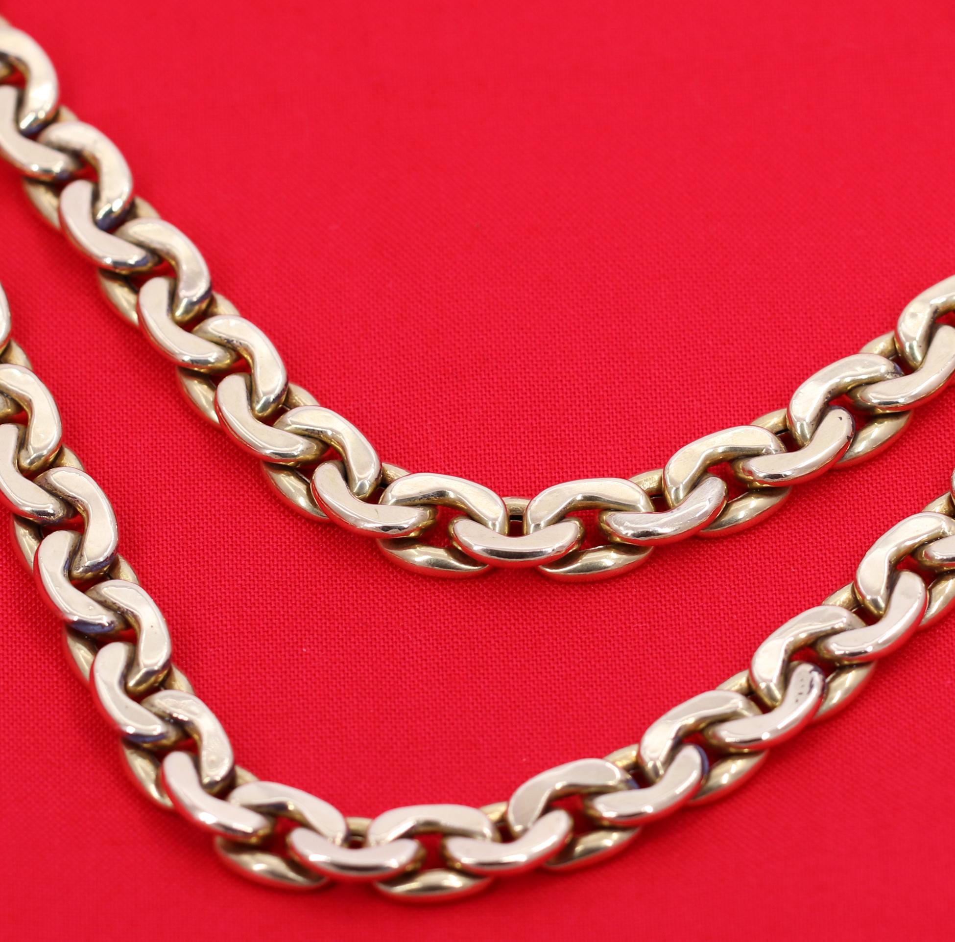 Nicolis Cola Long Gold Curb Link Necklace In Good Condition In Palm Beach, FL