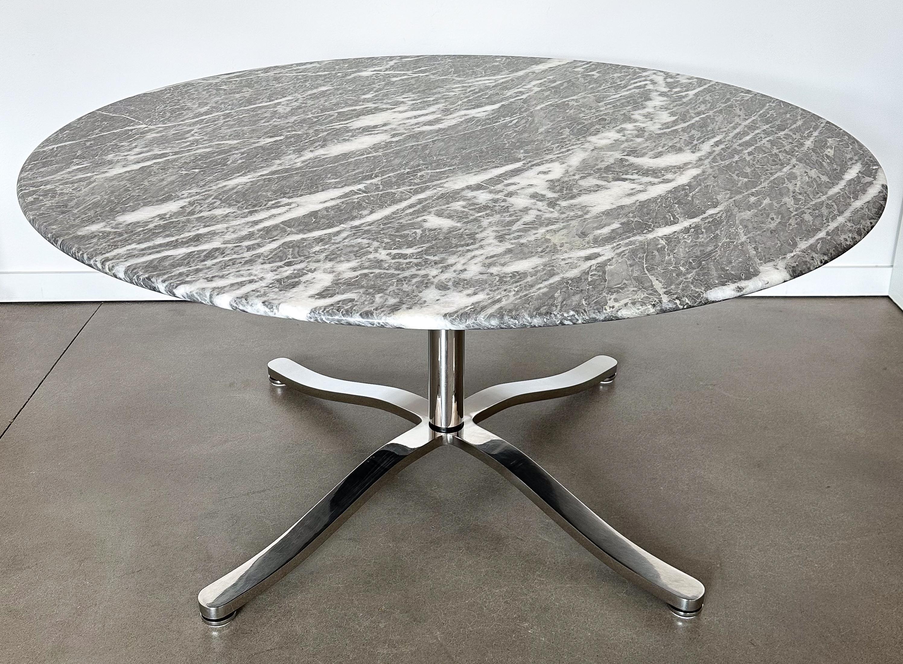 Poli Table de salle à manger Alpha à piédestal en marbre gris Nicos Zographos 59
