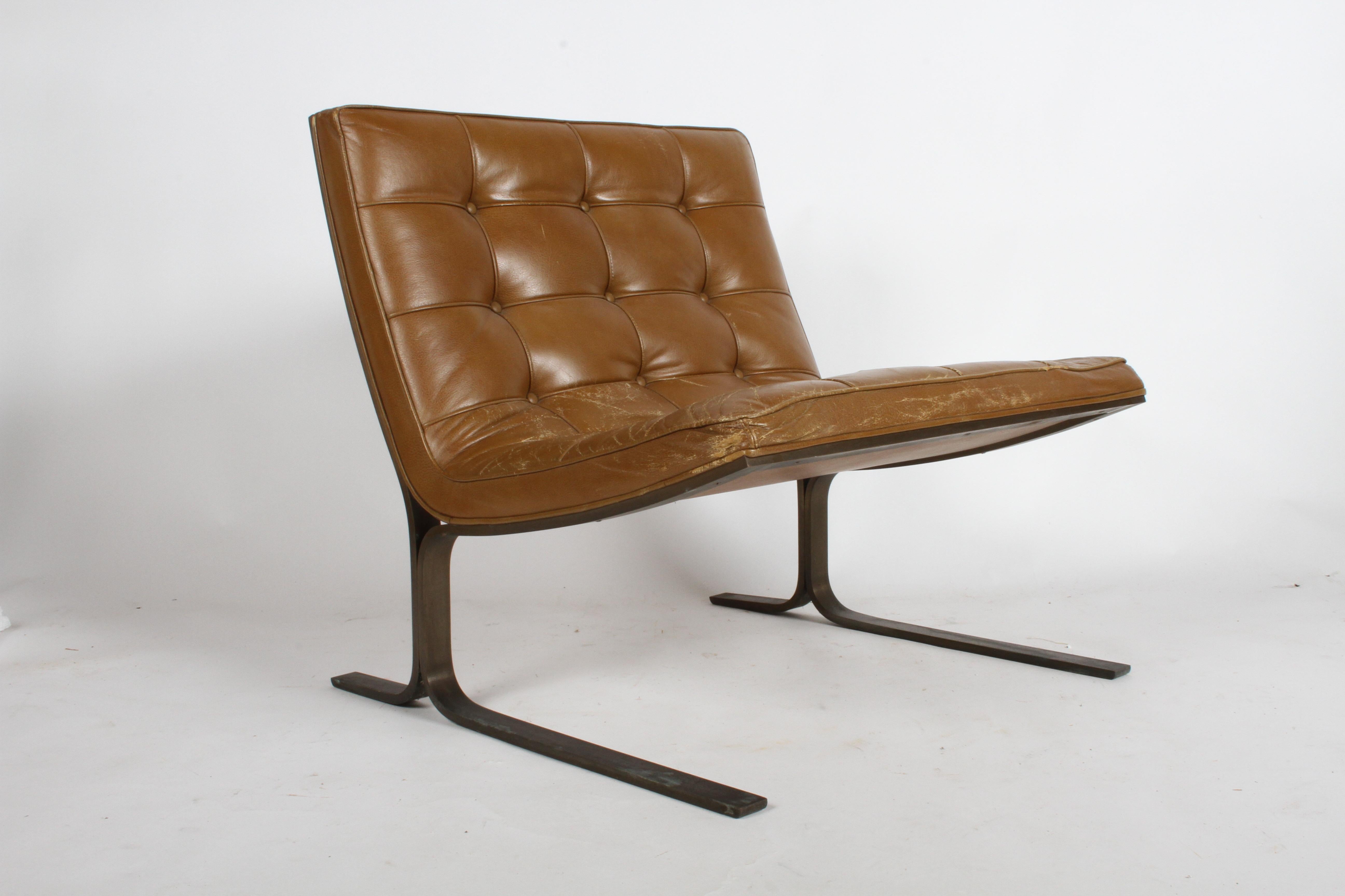 Nicos Zographos Cantilever Bronze Base Lounge Chair CH28 in Carmel Leather For Sale 3