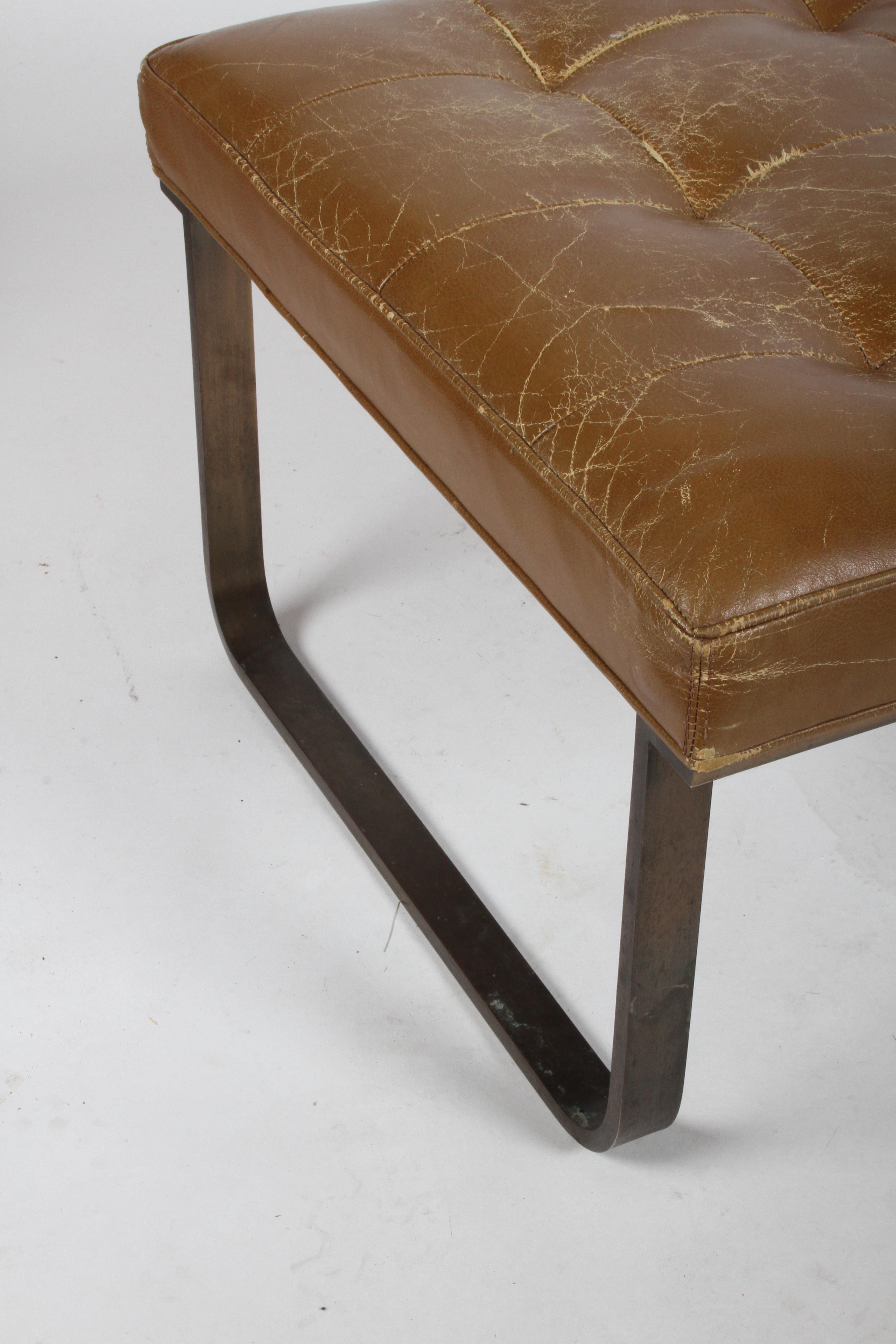 Banc de musée Nicos Zographos avec base en bronze en vente 3
