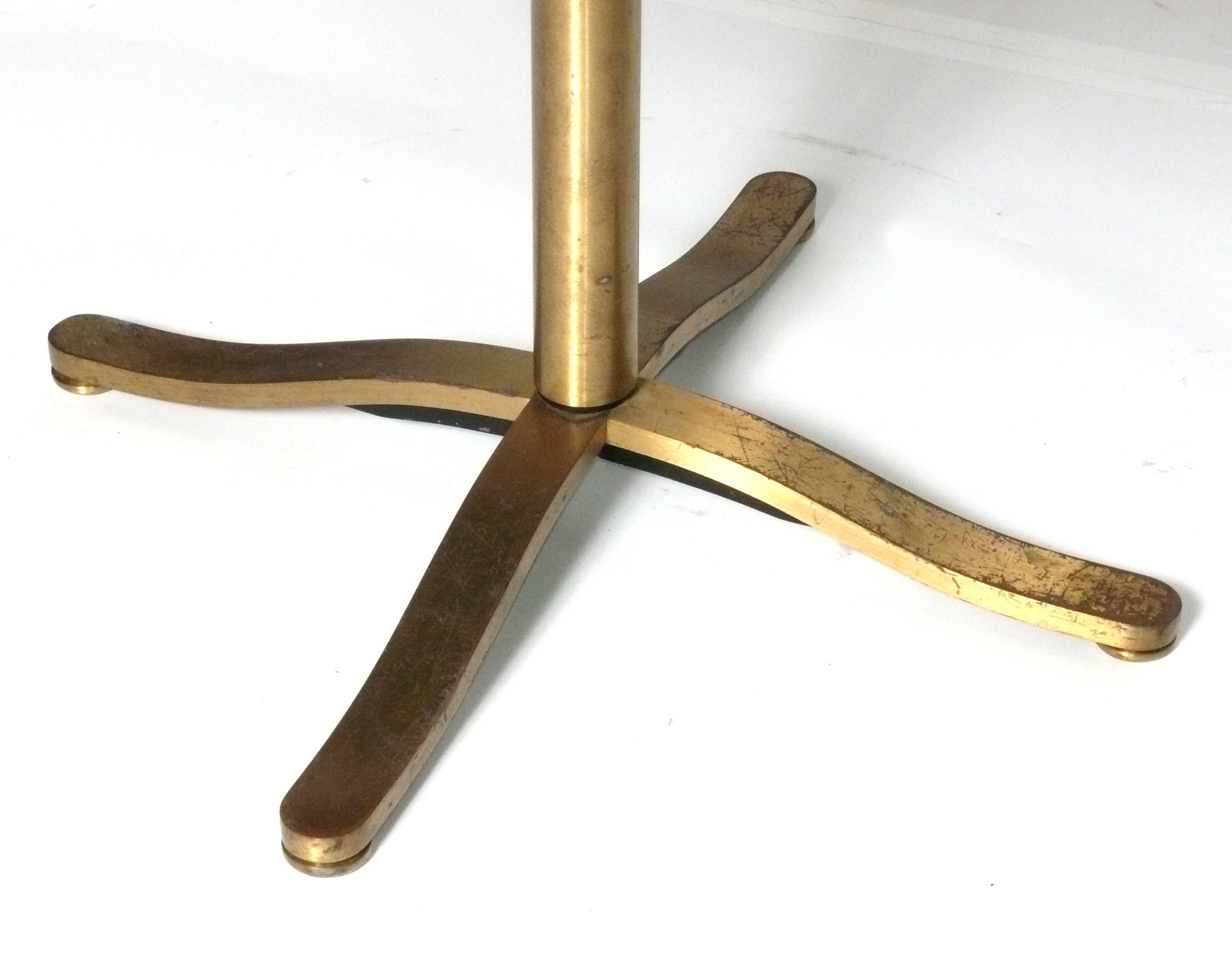 Nicos Zographos Substantial Solid Bronze and Deep Green Marble Table de salle à manger 42 