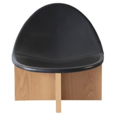 NIDO Chaise longue Modernity en Oak blanc massif et cuir noir par Estudio Persona