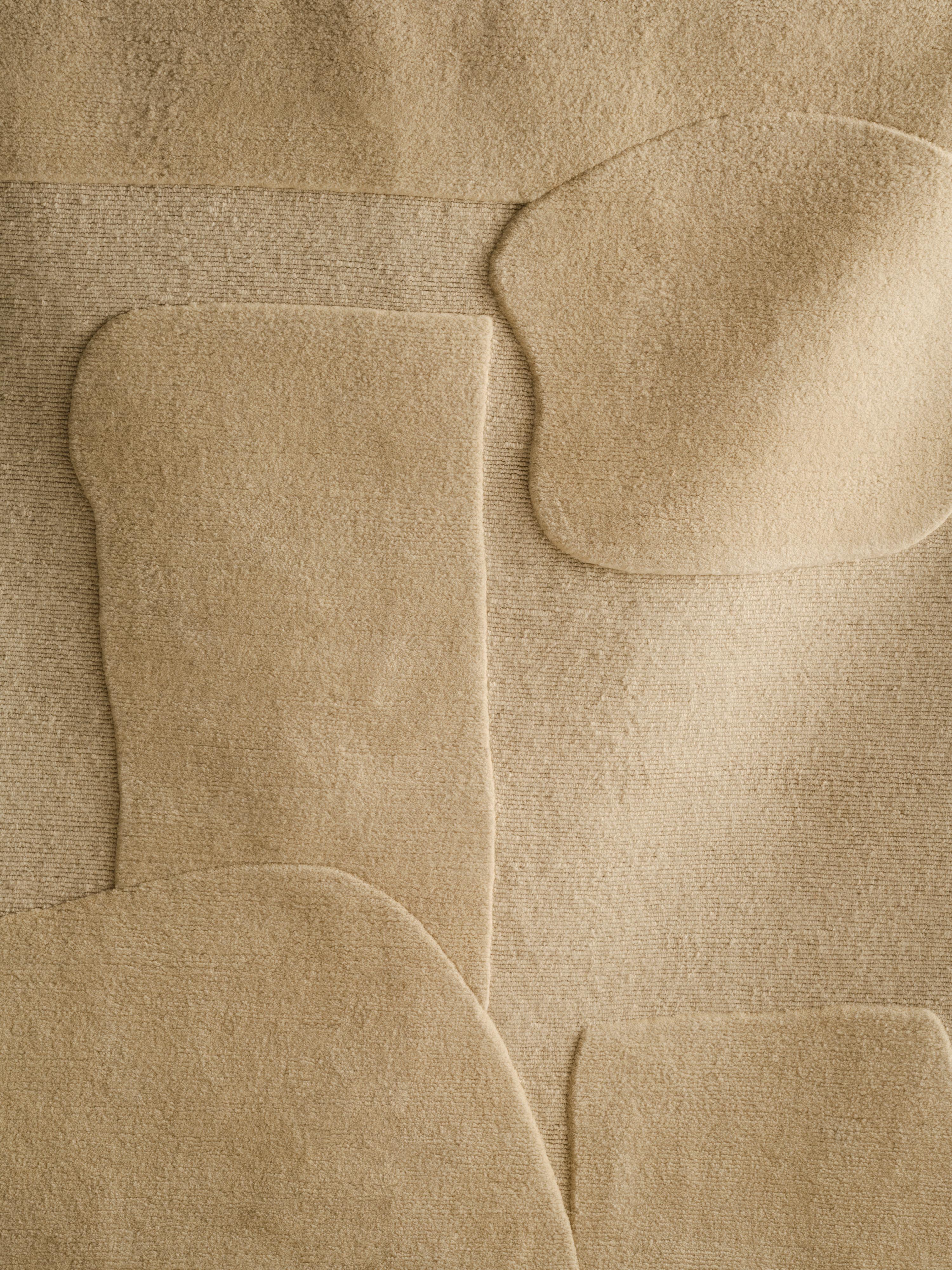 Modern Nidus Carpet For Sale