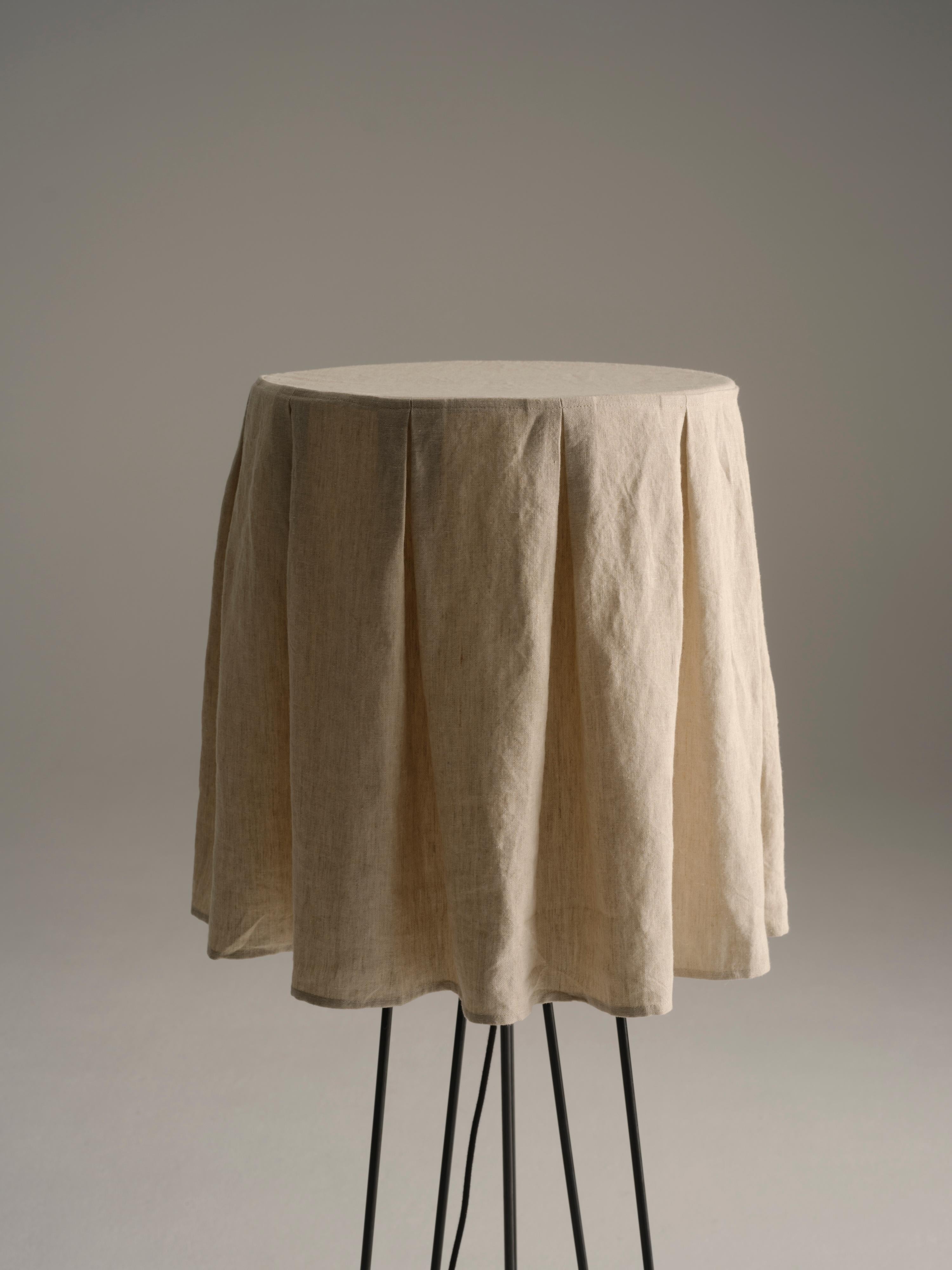 Lampadaire Nidus x Bruno Lambart Neuf - En vente à Düsseldorf, DE