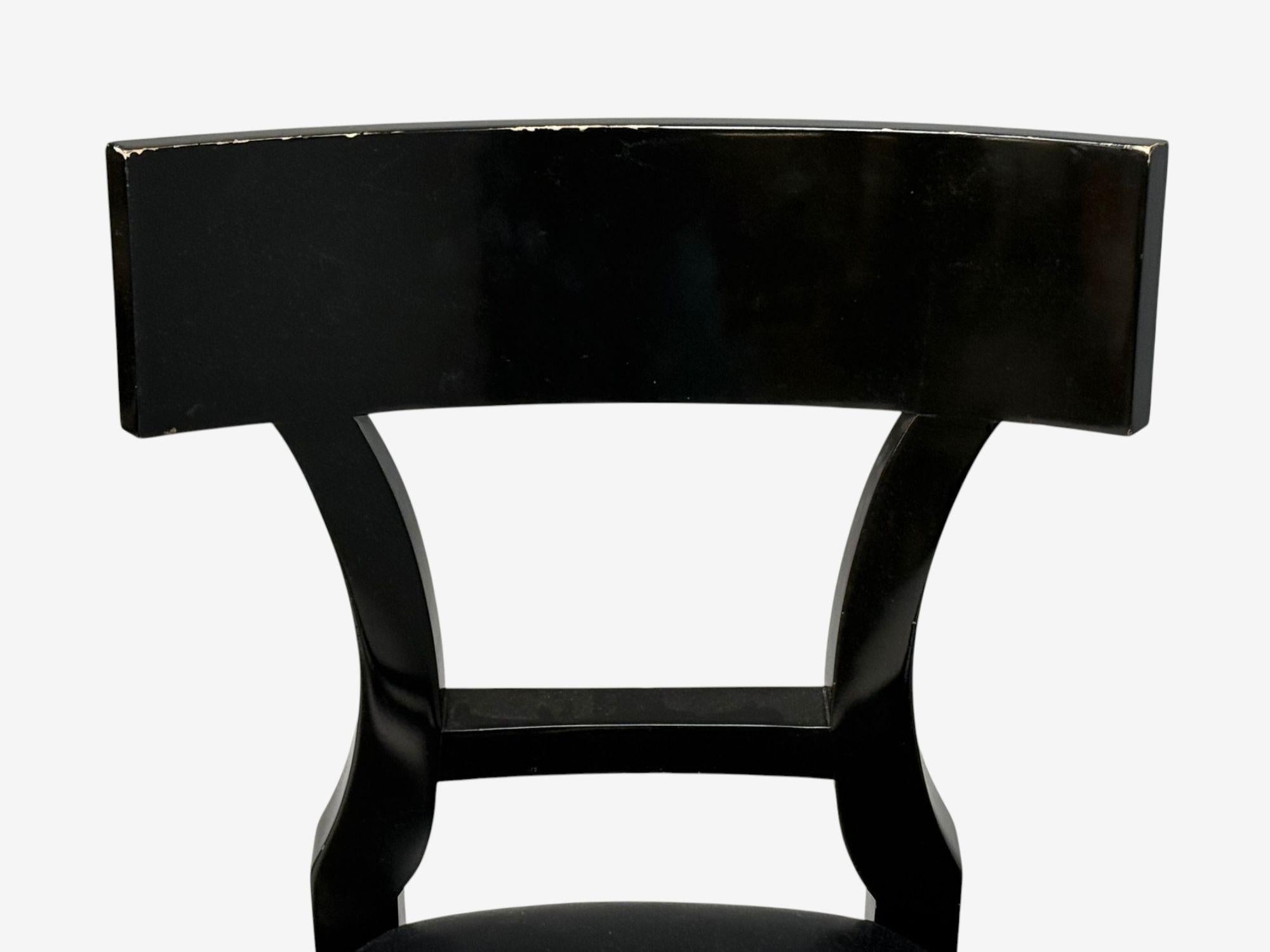 Niedermaier, Ebonized Wood, Leather, Klismos Dining Chairs, USA, 21st C. (Leder) im Angebot