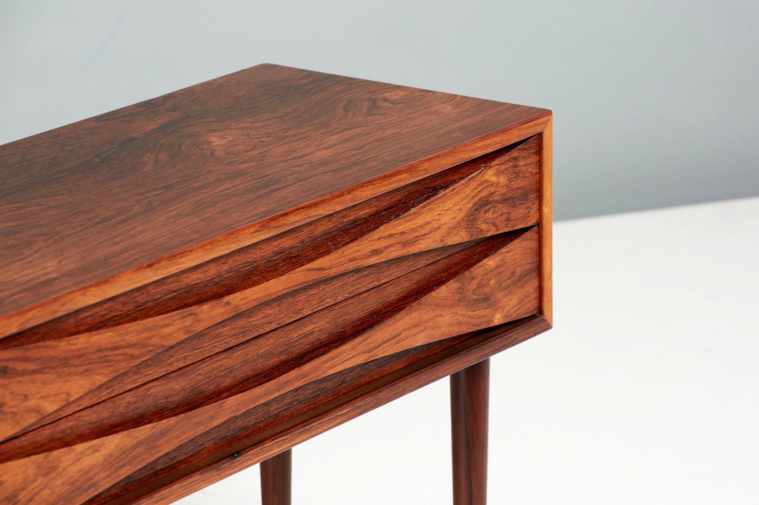 Scandinavian Niels Clausen Pair of Wide Rosewood Bedside Chests,  circa 1960 For Sale
