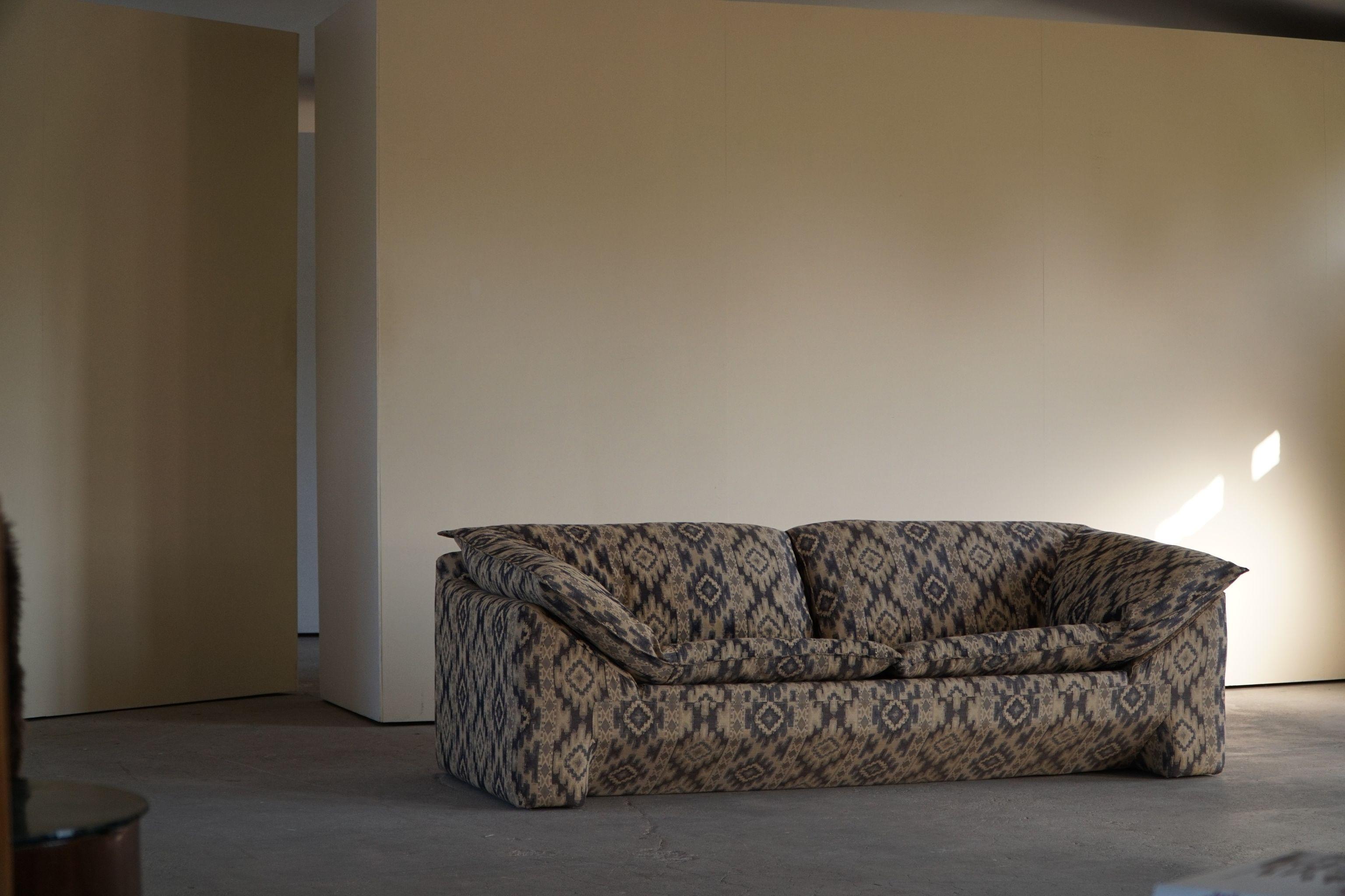 Fabric Niels Eilersen, 2.5 Seater Sofa, Model 
