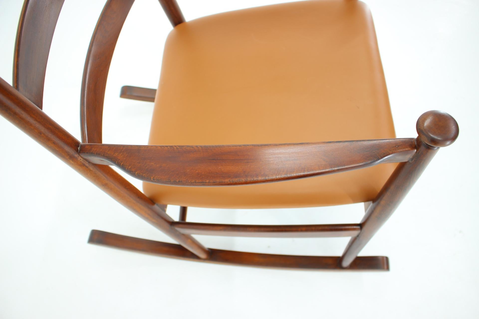 Niels Eilersen Beech Rocking Chair, Denmark 1960s For Sale 10