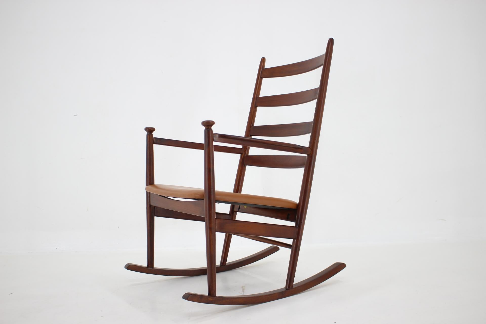 Niels Eilersen Beech Rocking Chair, Denmark 1960s For Sale 1