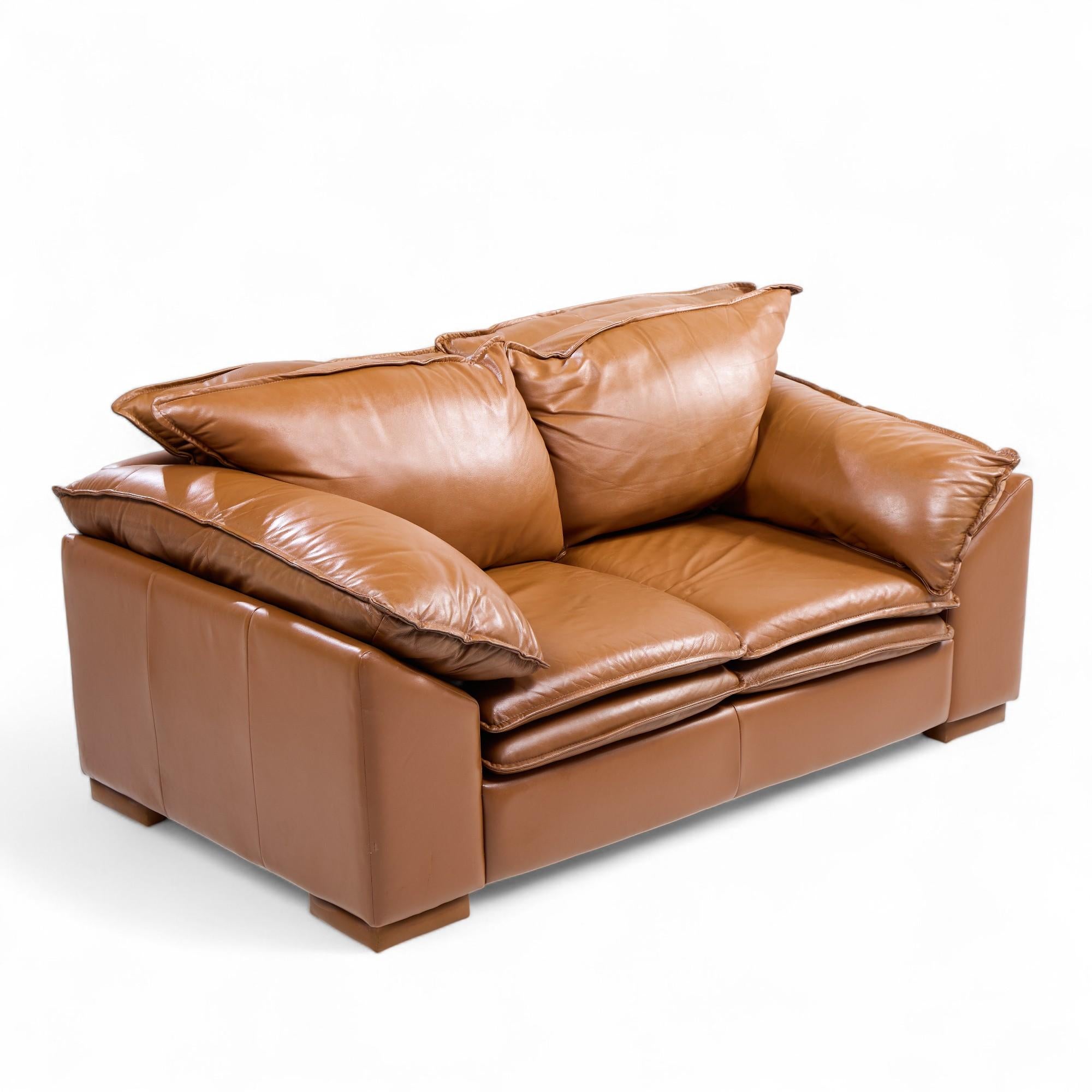 Niels Eilersen Monza Sofá loveseat danés de cuero de dos plazas de mediados de siglo Cuero en venta