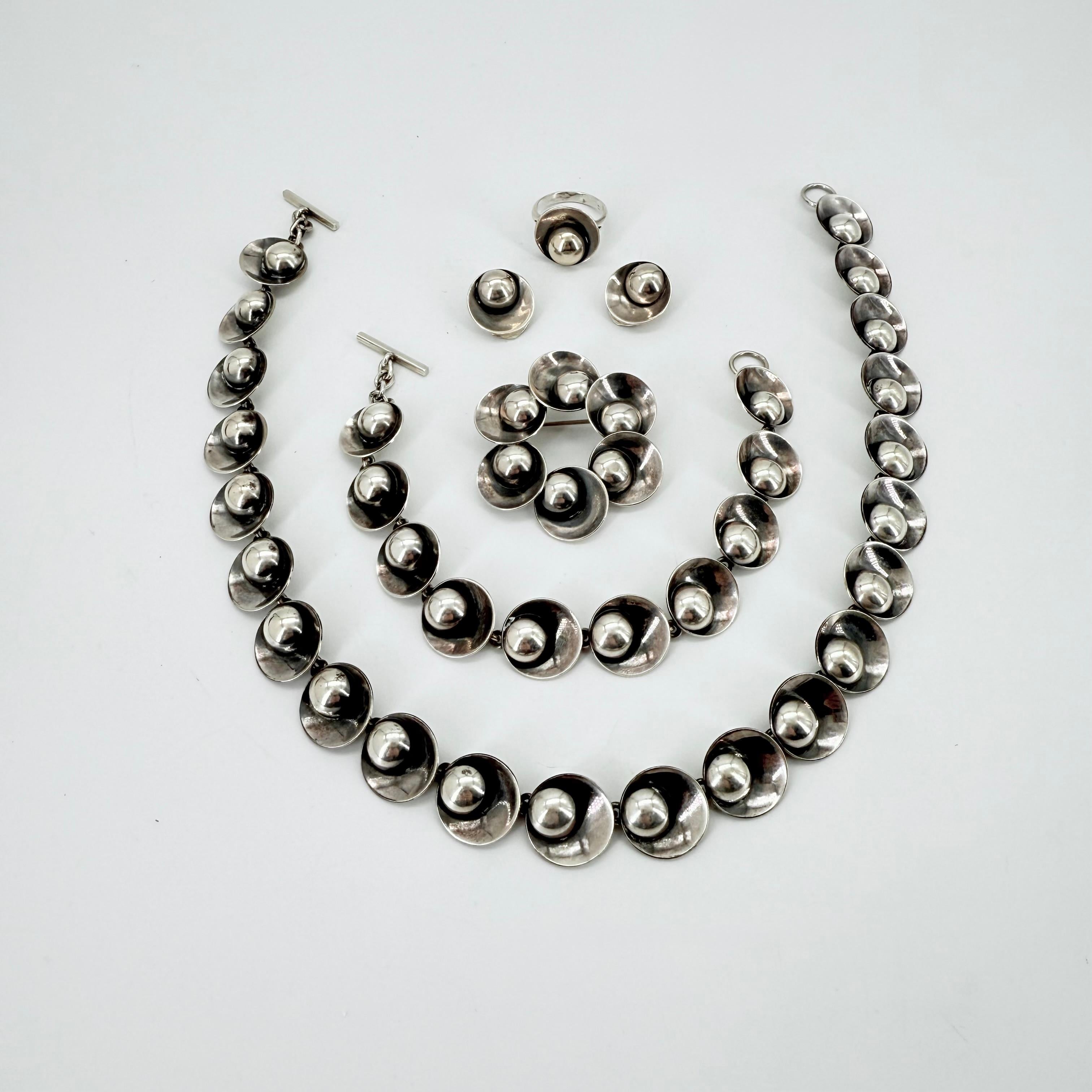 Niels Erik From, Denmark Modernist Sterling Parure Set In Good Condition For Sale In Hyattsville, MD