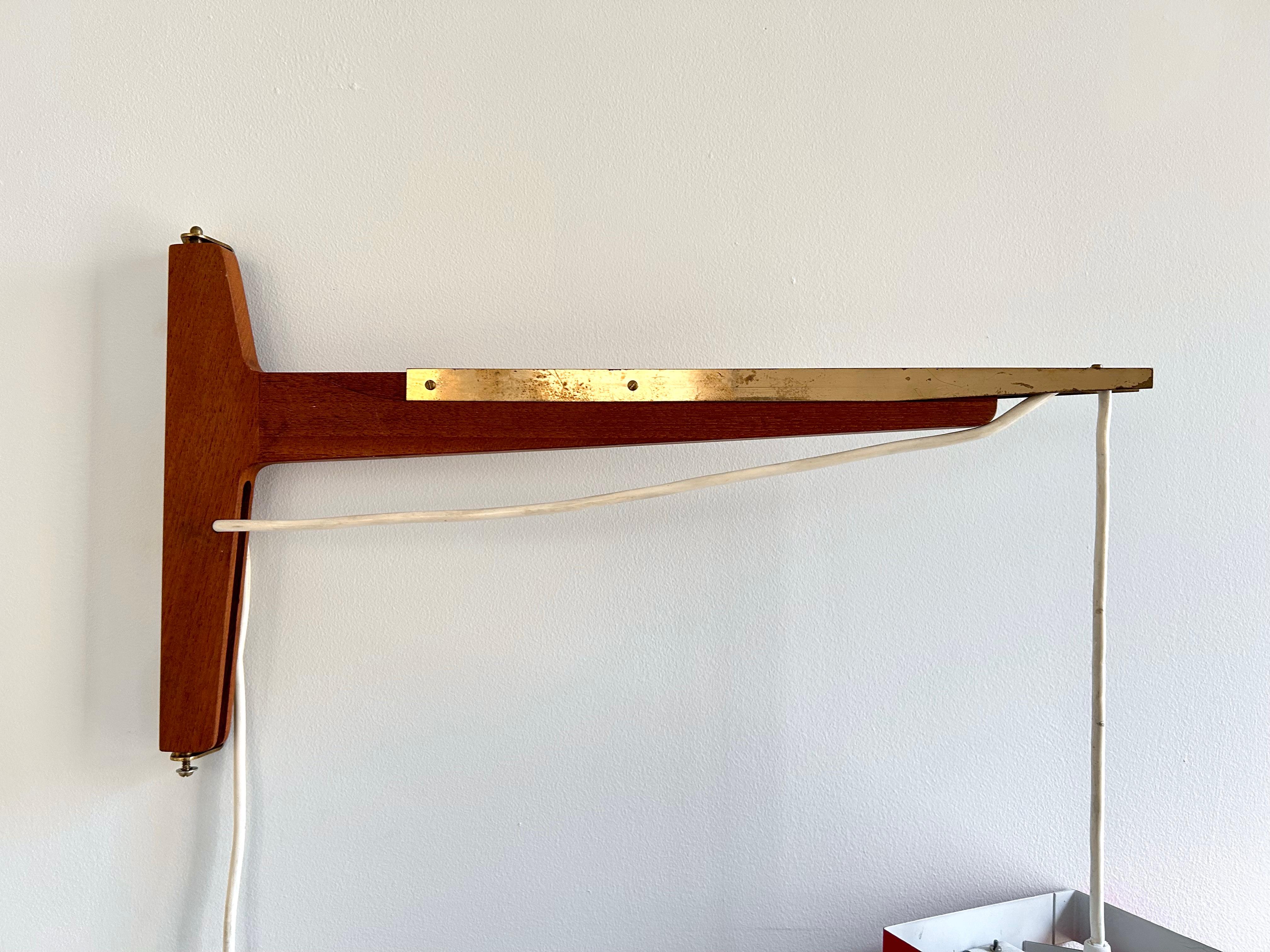 I.C.A. Jensen e Hans Jensen, Lampada a parete a sospensione geometrica rossa, Danimarca anni '60 in vendita 9