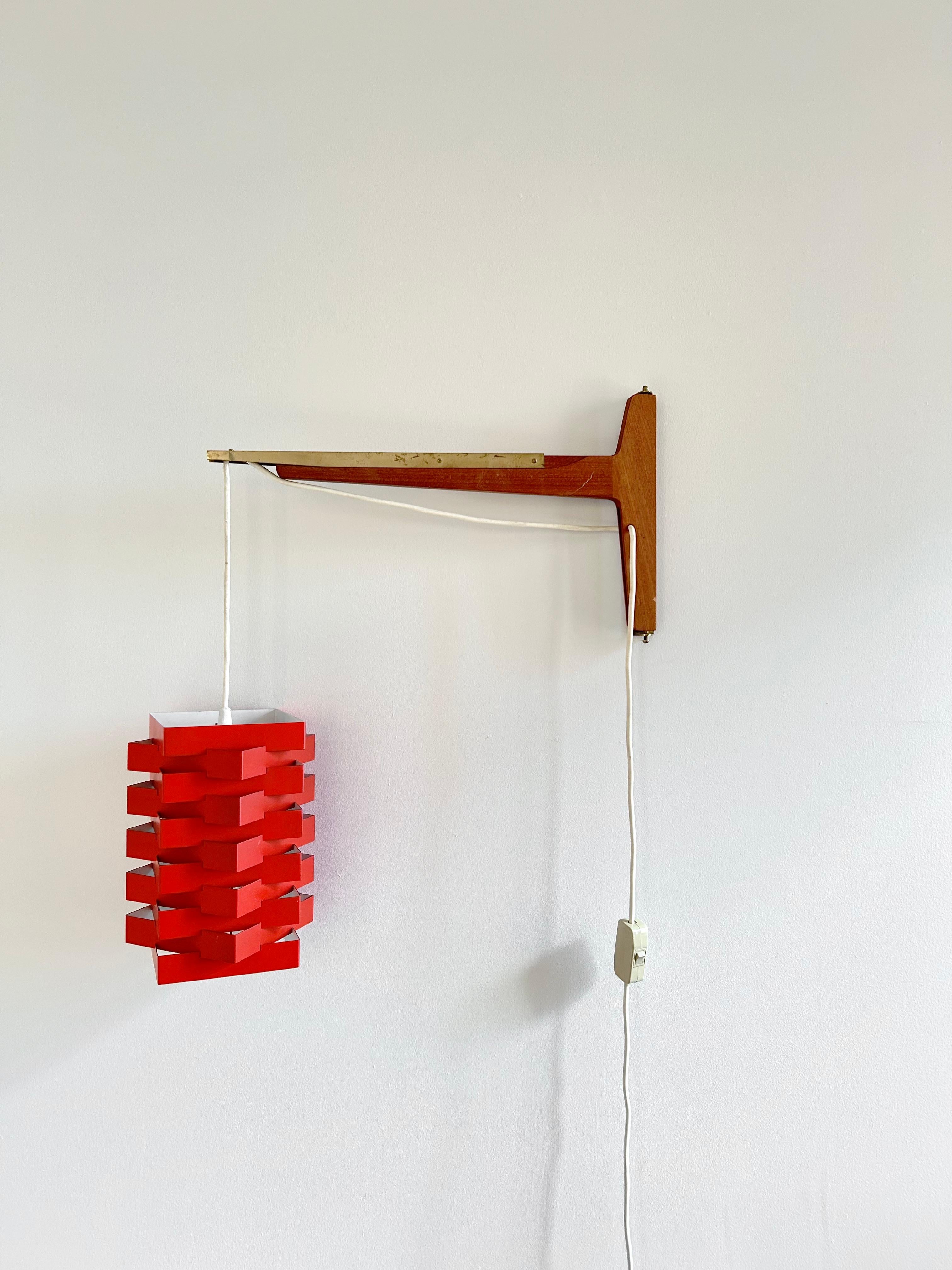 I.C.A. Jensen e Hans Jensen, Lampada a parete a sospensione geometrica rossa, Danimarca anni '60 in vendita 10