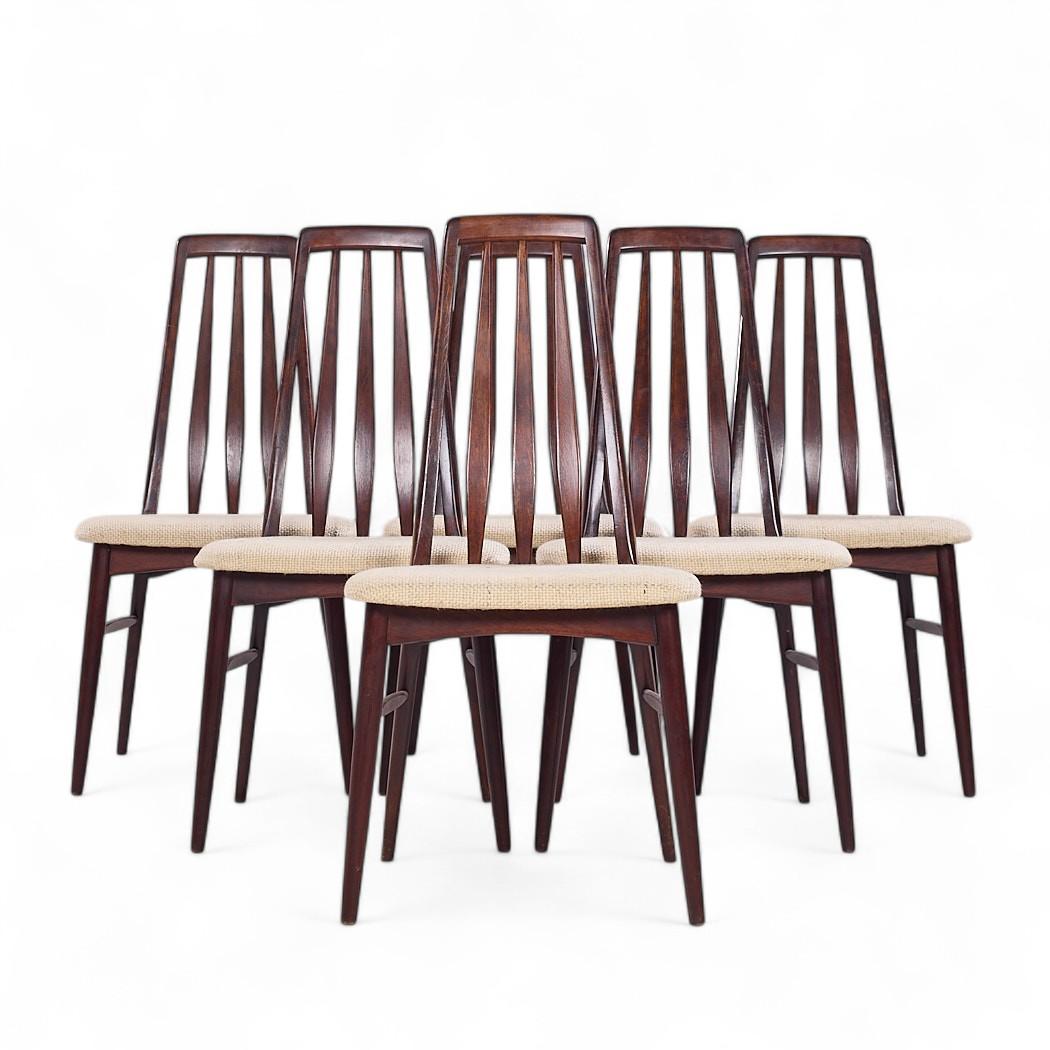 Niels Koefoed Eva Mid Century Danish Rosewood Dining Chairs - Set of 6

Chaque chaise mesure : 18,75 de large x 18,5 de profond x 38 pouces de haut, avec une hauteur d'assise et un dégagement de 18 pouces.

Tous les meubles peuvent être achetés dans