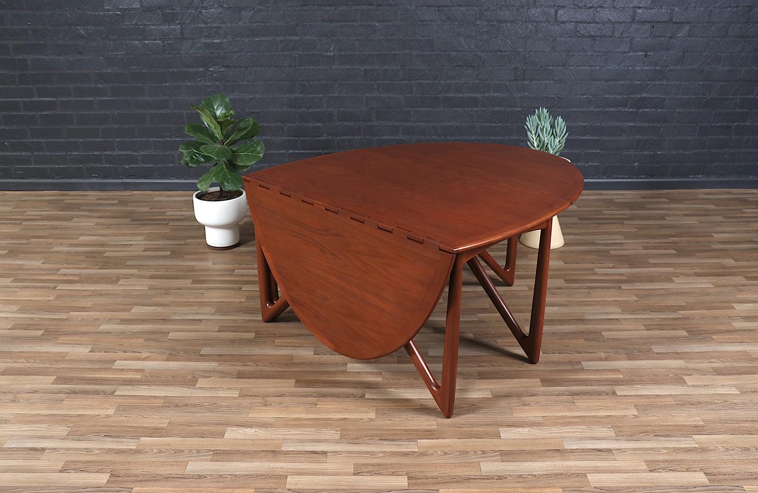 Mid-Century Modern Niels Koefoed Gateleg Teak Dining Table for Koefoeds Hornslet