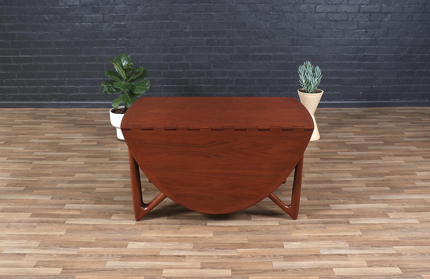 Mid-20th Century Niels Koefoed Gateleg Teak Dining Table for Koefoeds Hornslet