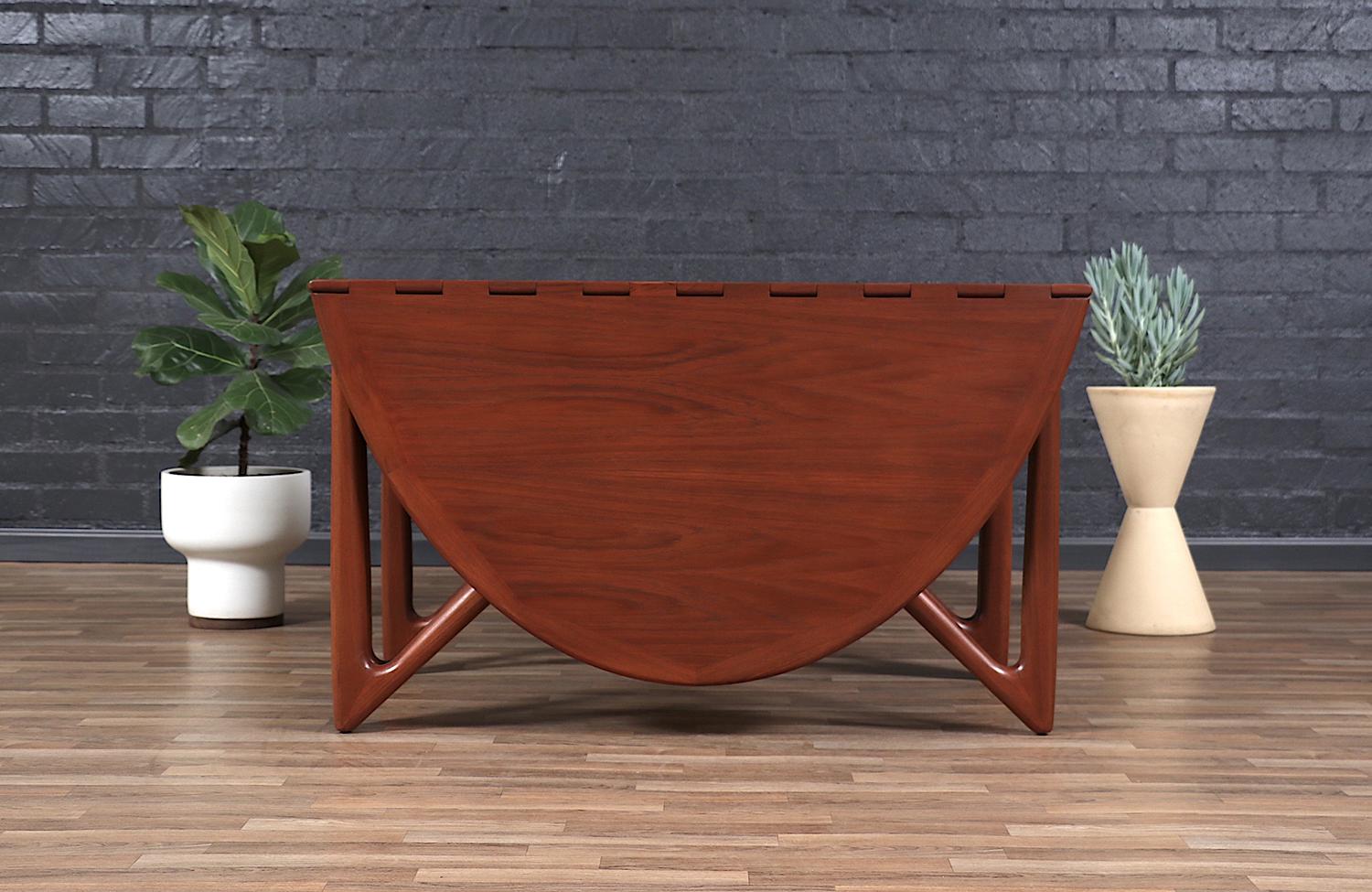 Niels Koefoed Gateleg Teak Dining Table for Koefoeds Hornslet 3