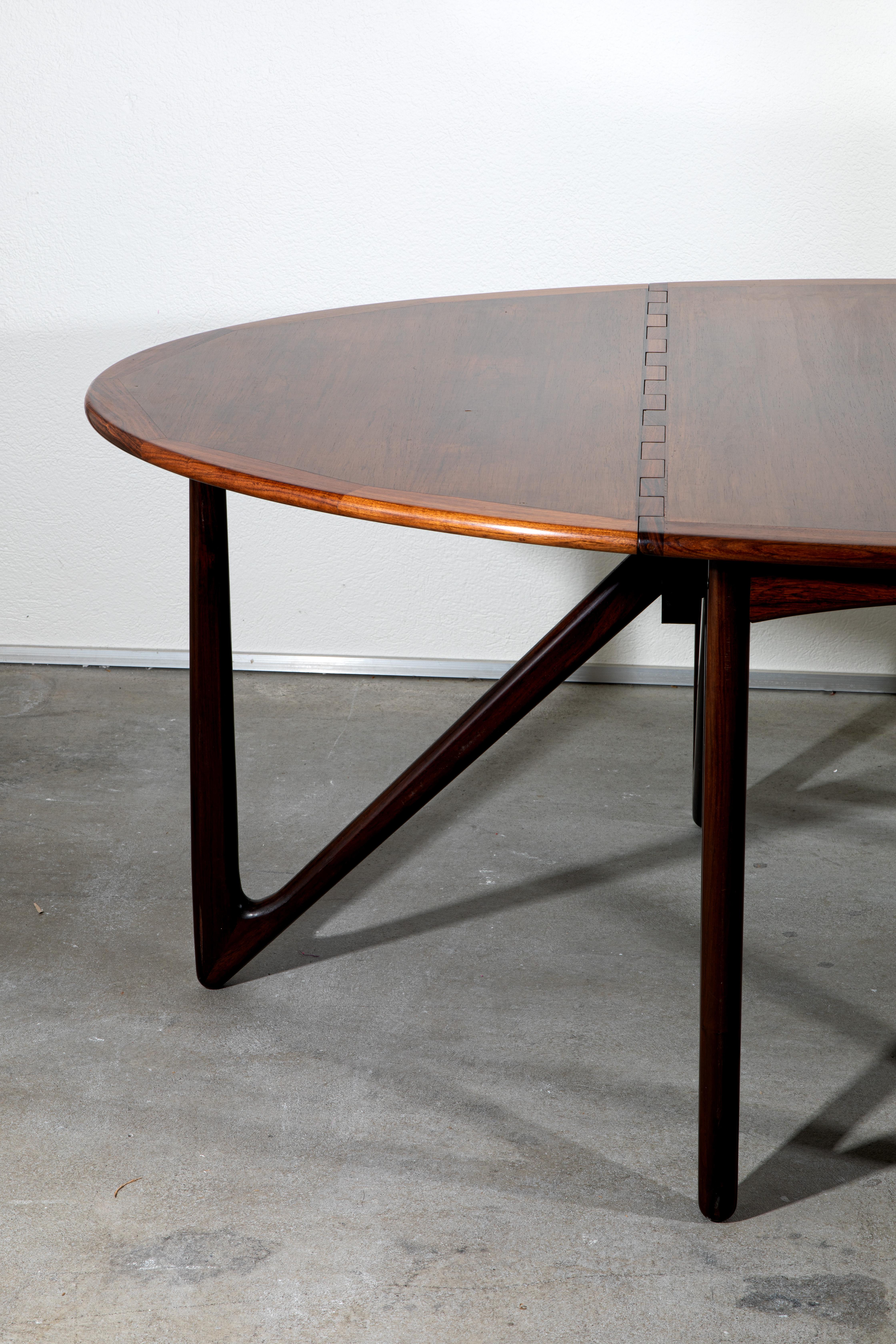 Mid-20th Century Niels Koefoed Oval-Klap dining table For Sale
