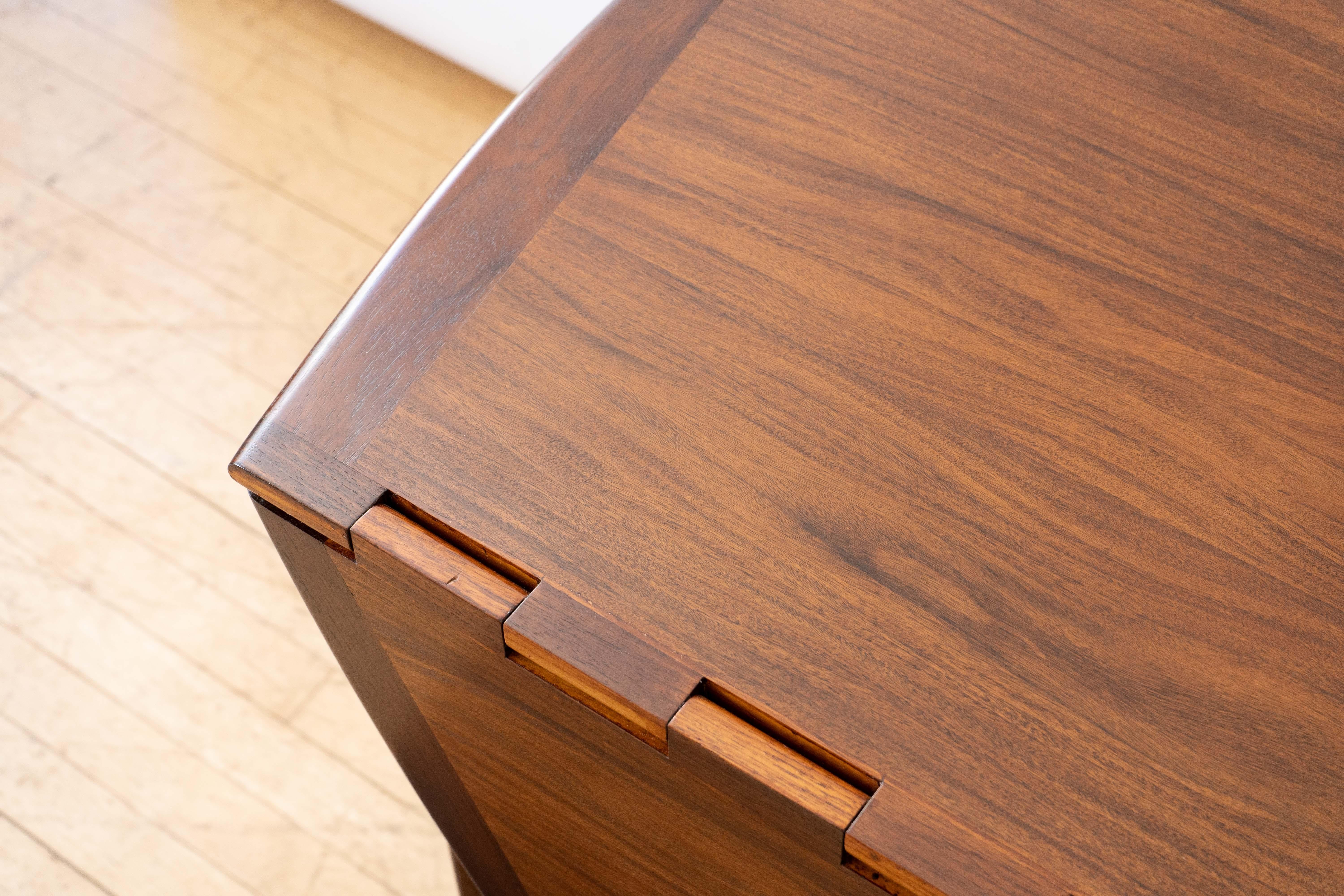 Niels Koefoed Rosewood Drop Leaf Dining Table In Good Condition In Cambridge, US