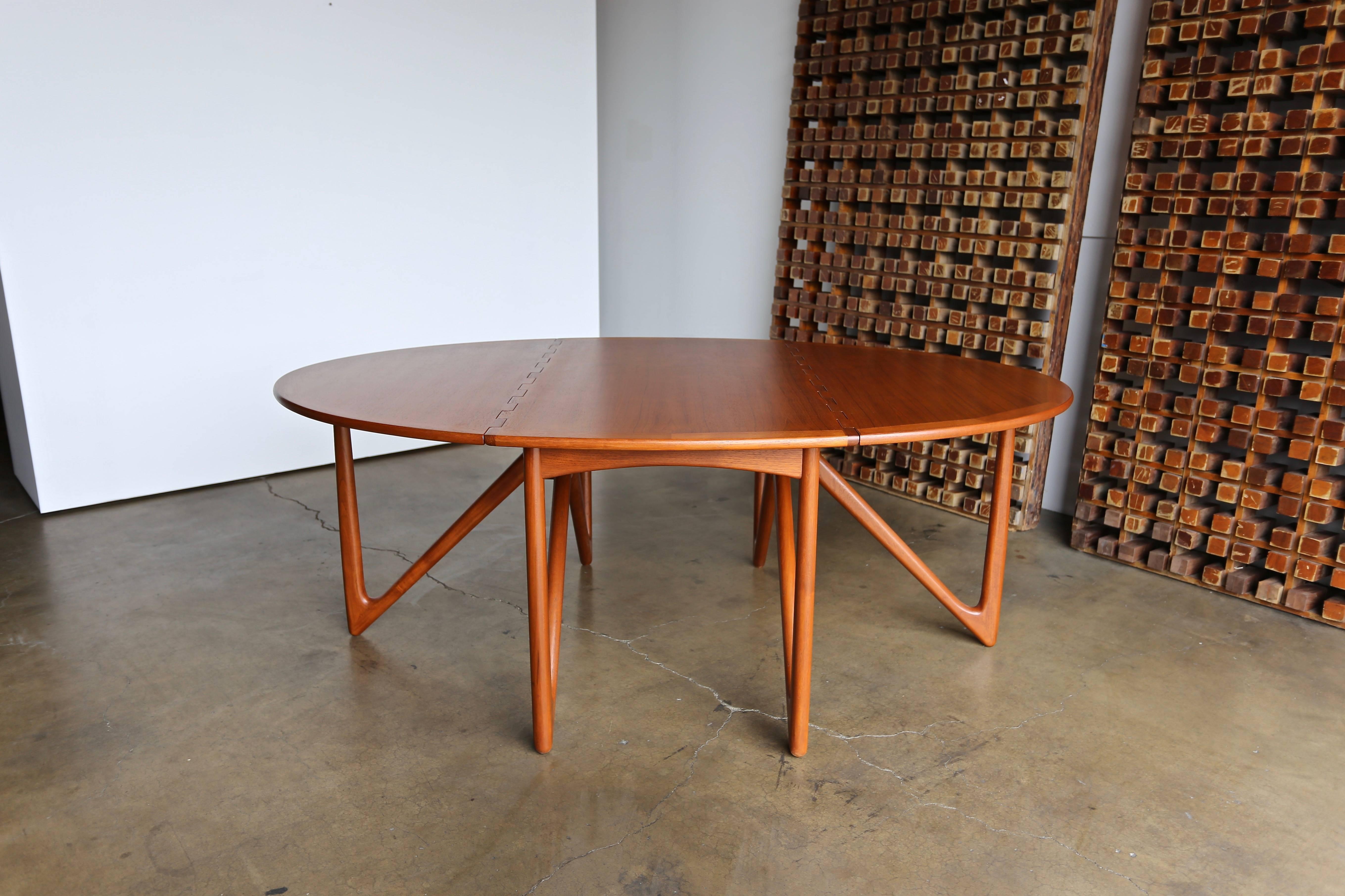 Niels Kofoed Gate-Leg Dining Table In Good Condition In Costa Mesa, CA