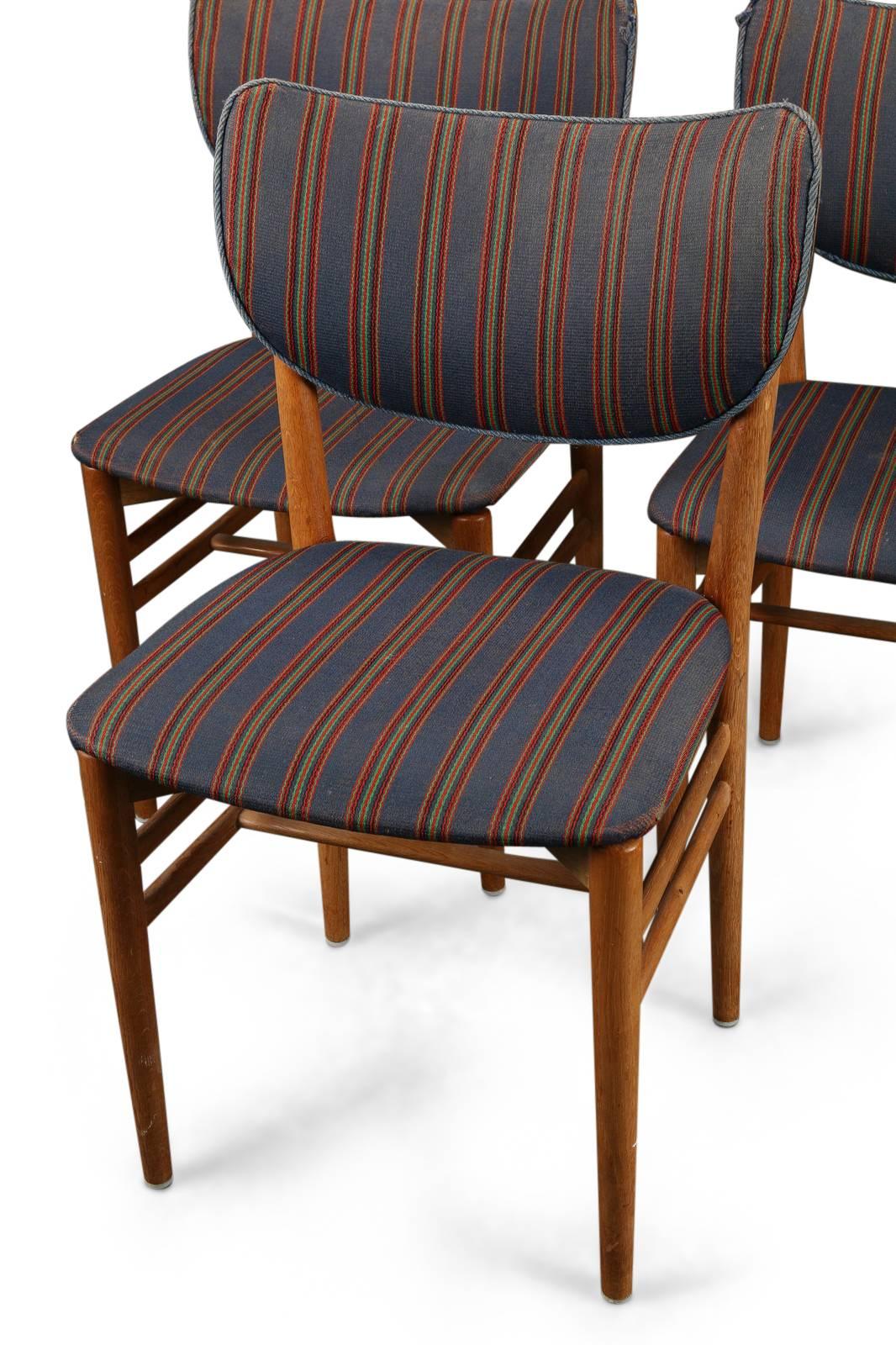 Niels Koppel, Four Striped Chairs In Good Condition For Sale In Paris, FR