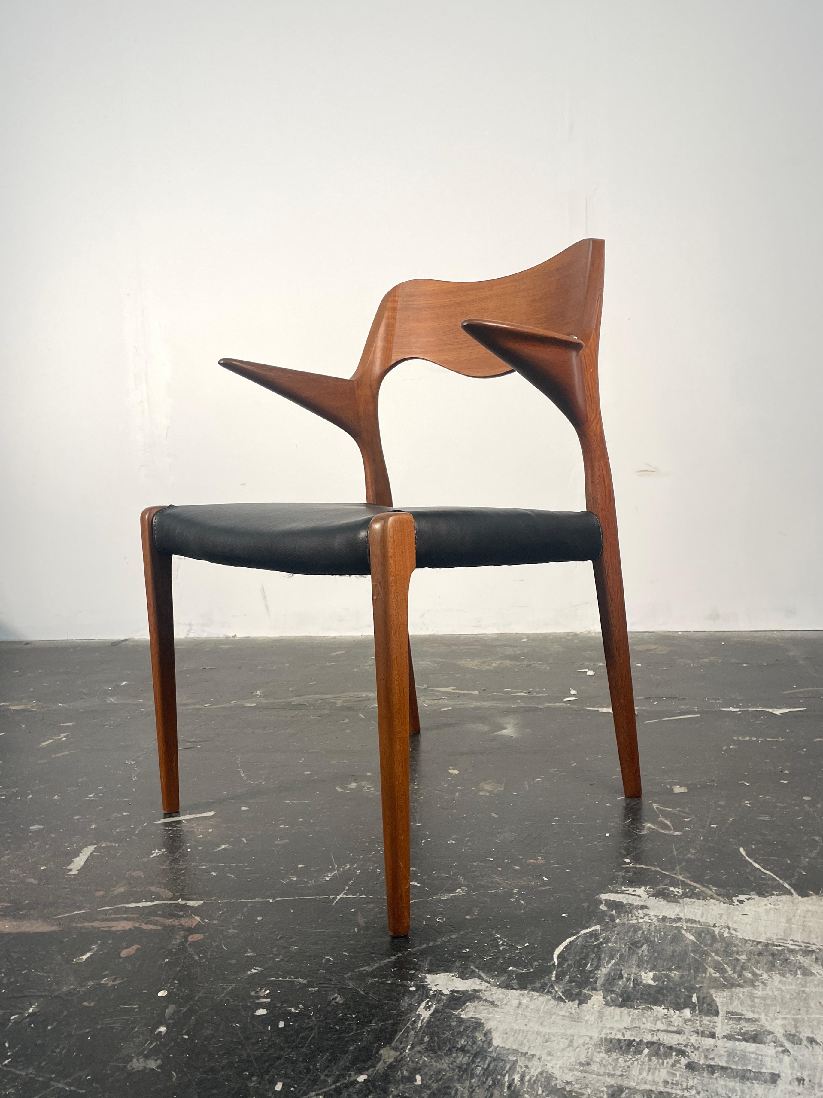 Niels  Møller 55 arm chair in teak with new black leather seat In Good Condition In San Diego, CA